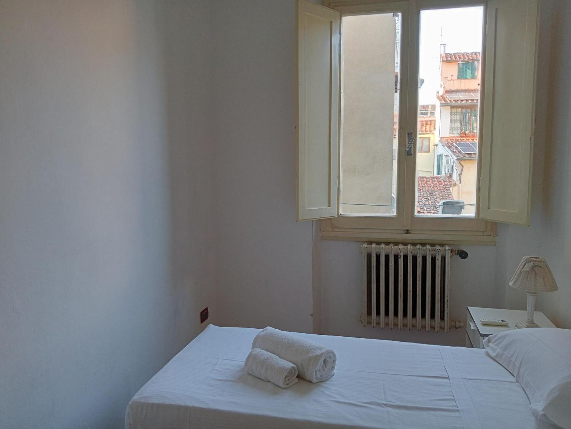 Tavolini 4 * Florence