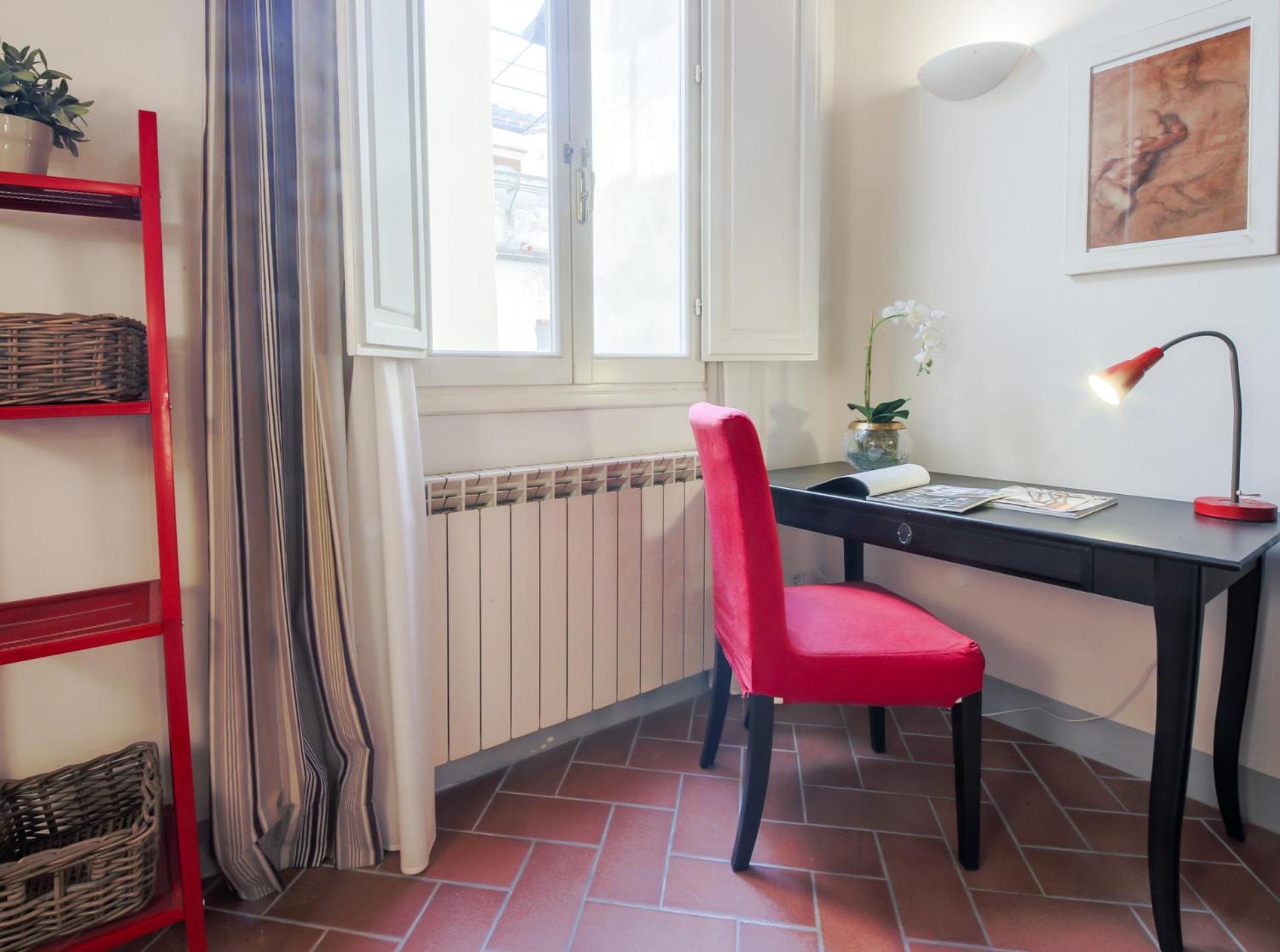 Apartment - Sant'orsola With View On The Market *