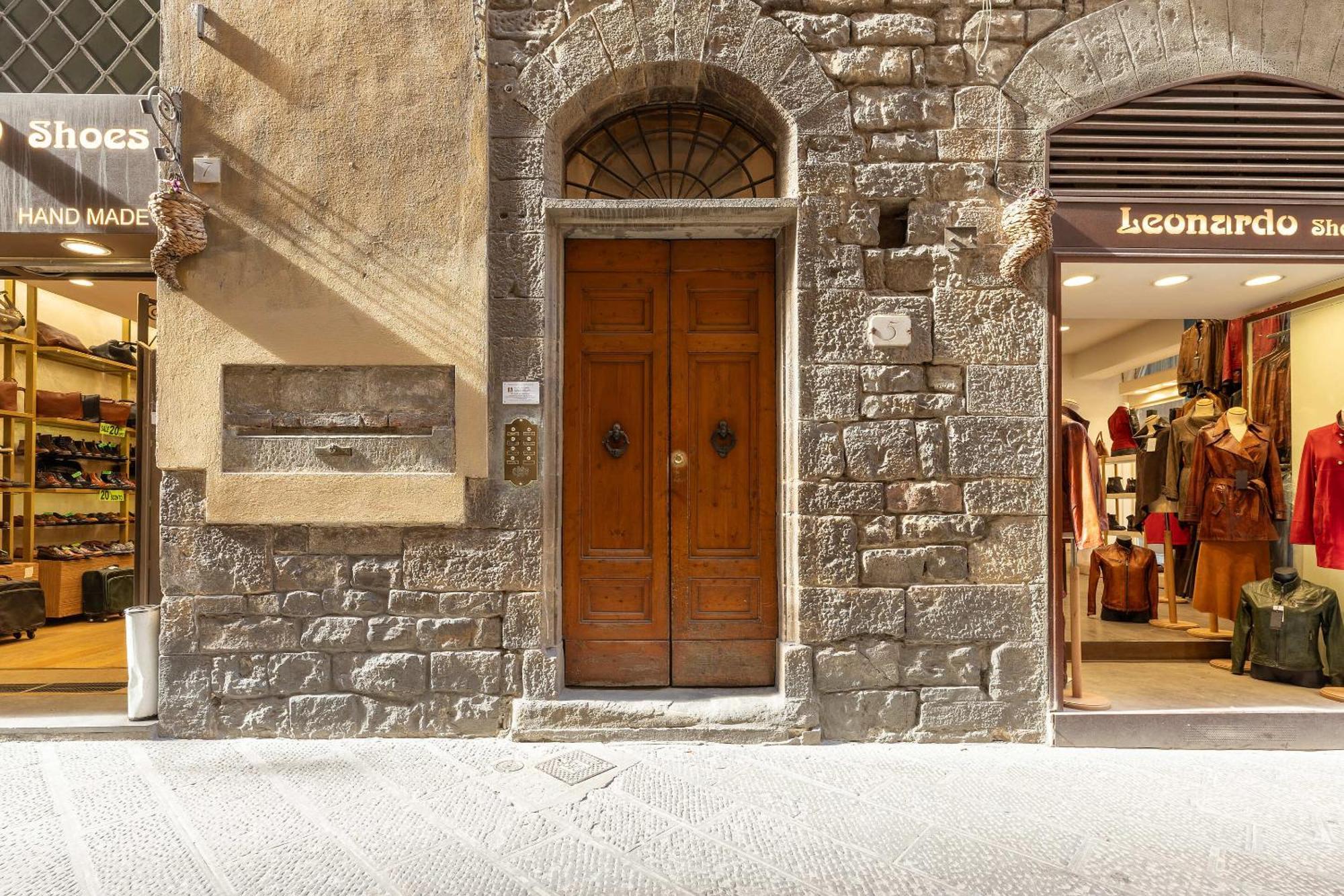 Dimora Storica Uffizi & Ponte Vecchio Appartement Florence