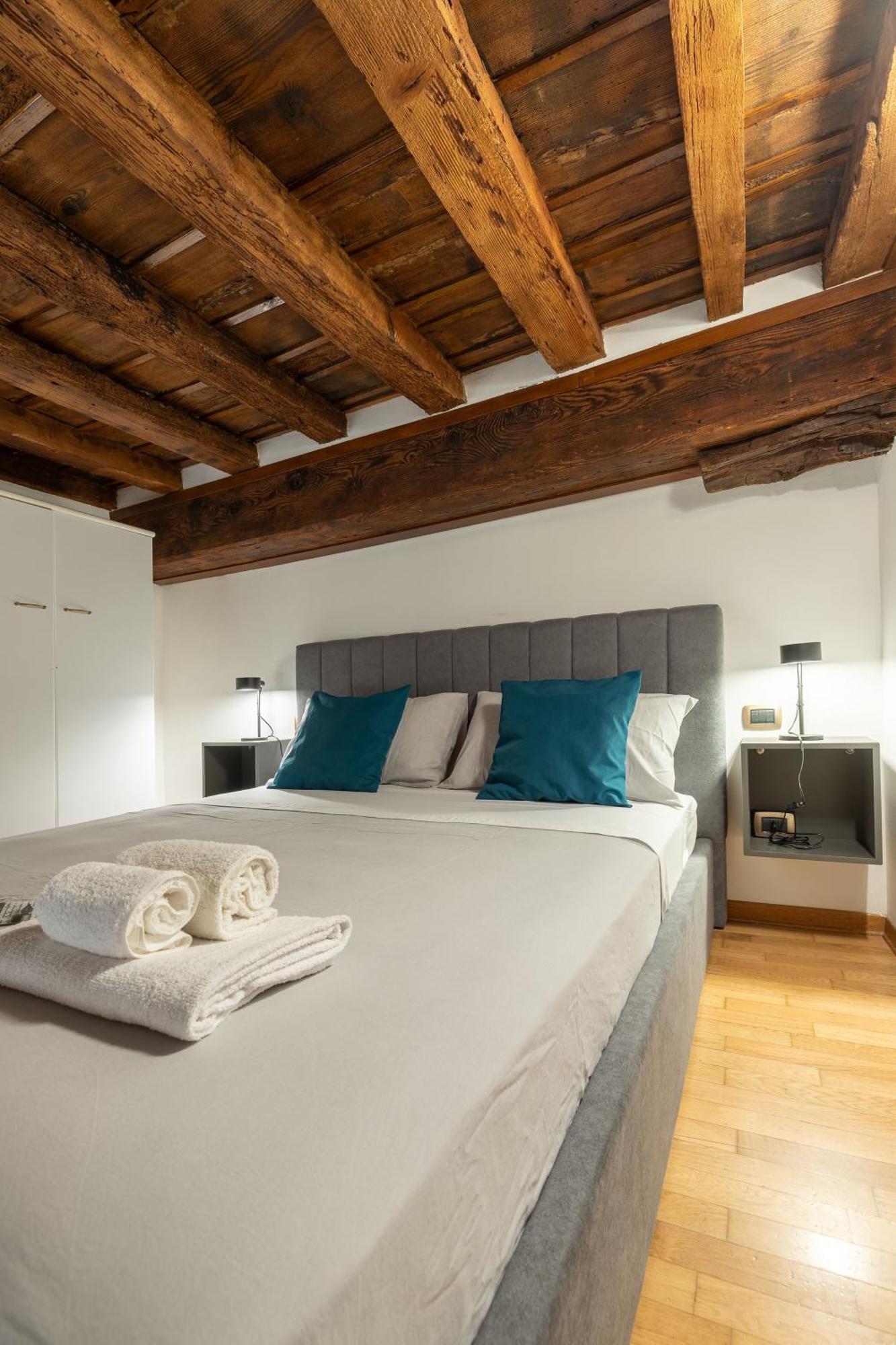 Dimora Storica Uffizi & Ponte Vecchio Appartement Florence