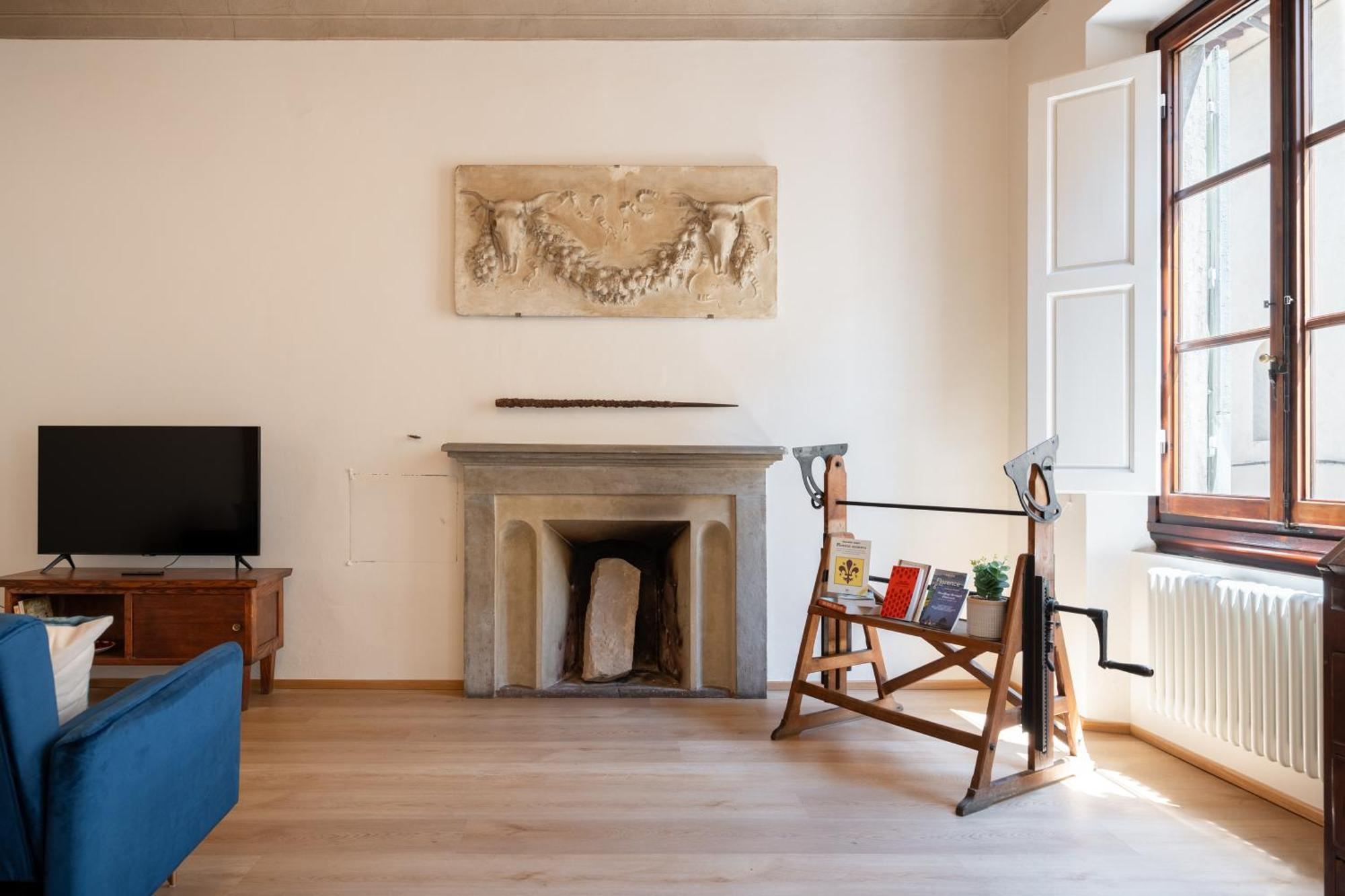 Keys Of Italy - Reparata Big 13 - 2 Bedrooms Florentine House Apartment *