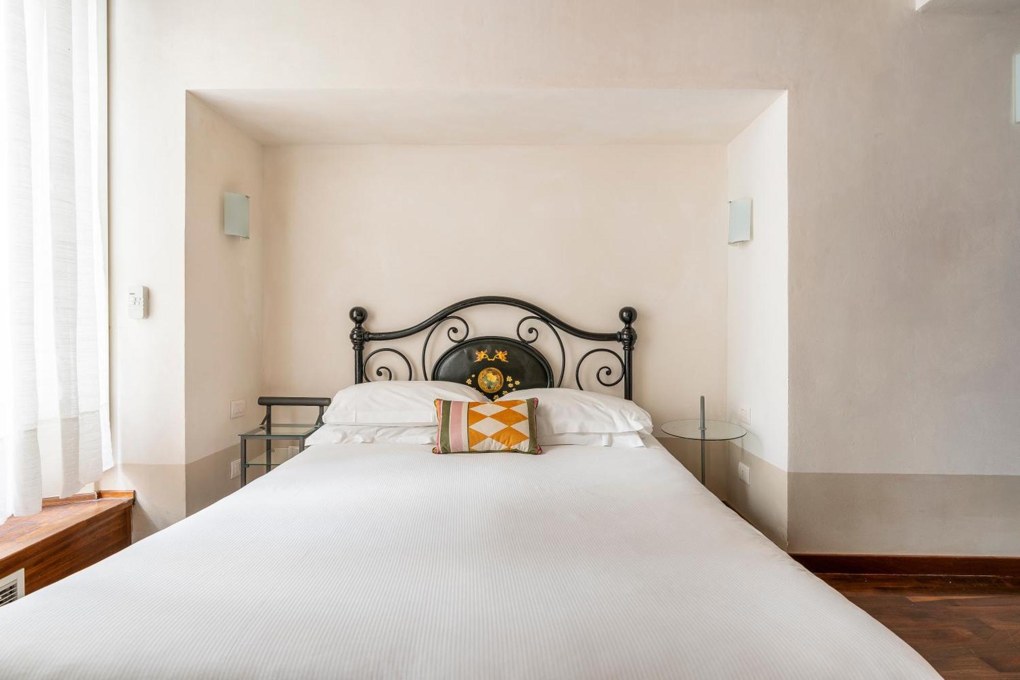Apartment Palazzo Tornaquinci Florence