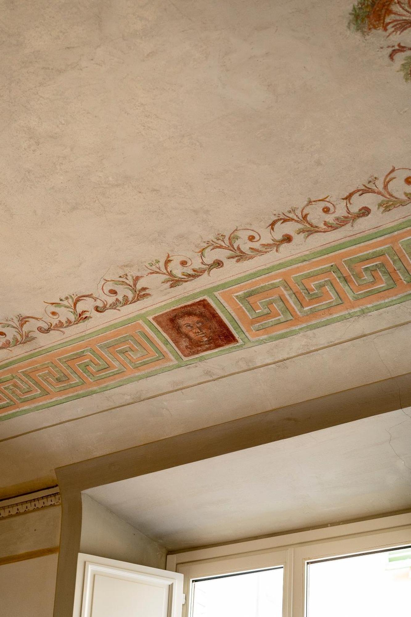 Palazzo Tornaquinci Florence