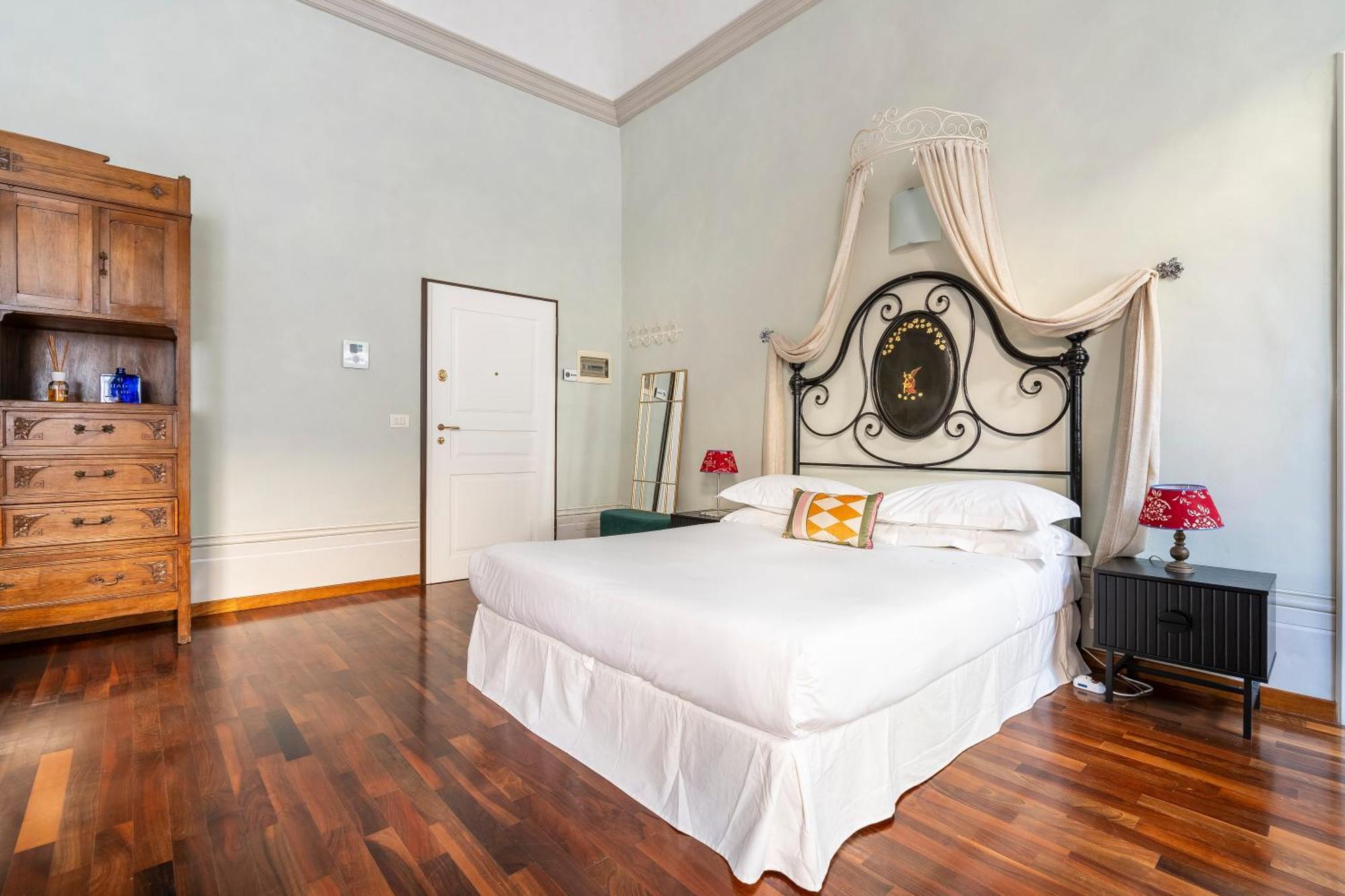 Palazzo Tornaquinci Apartment Florence