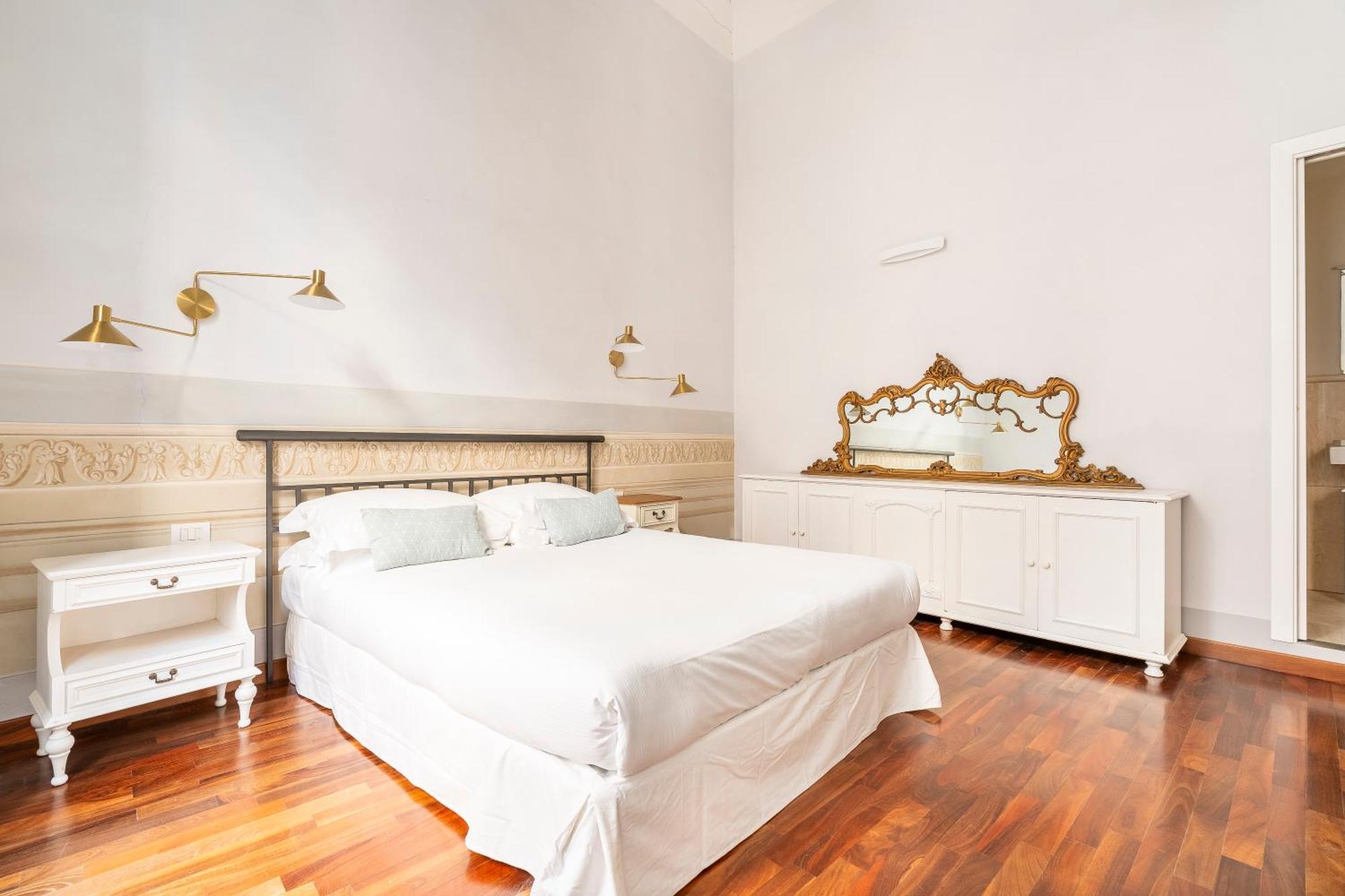 Apartment Palazzo Tornaquinci Florence