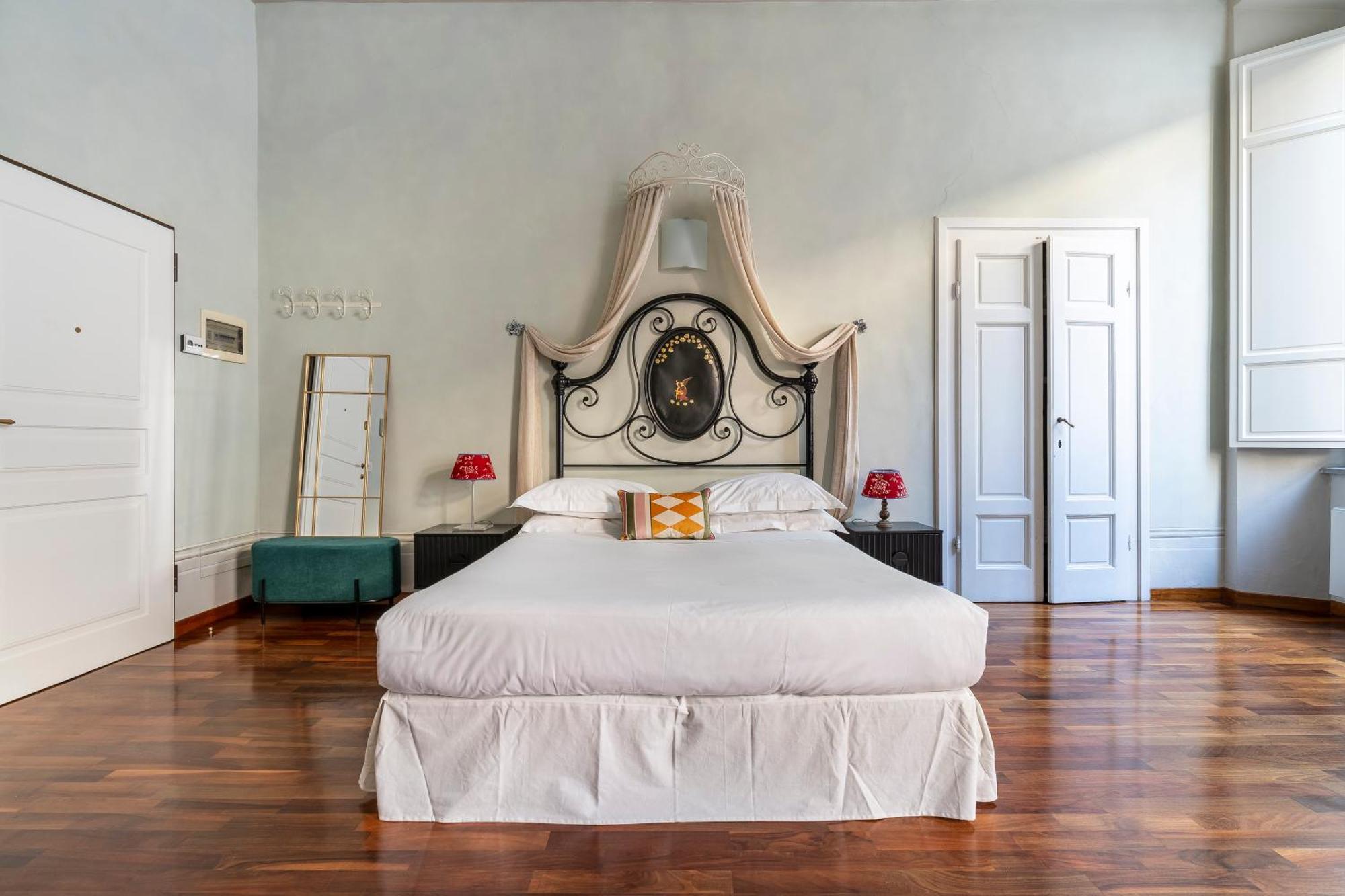 Palazzo Tornaquinci Florence
