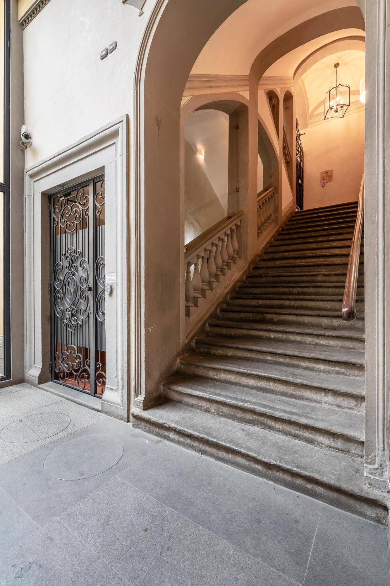 Palazzo Tornaquinci Florence