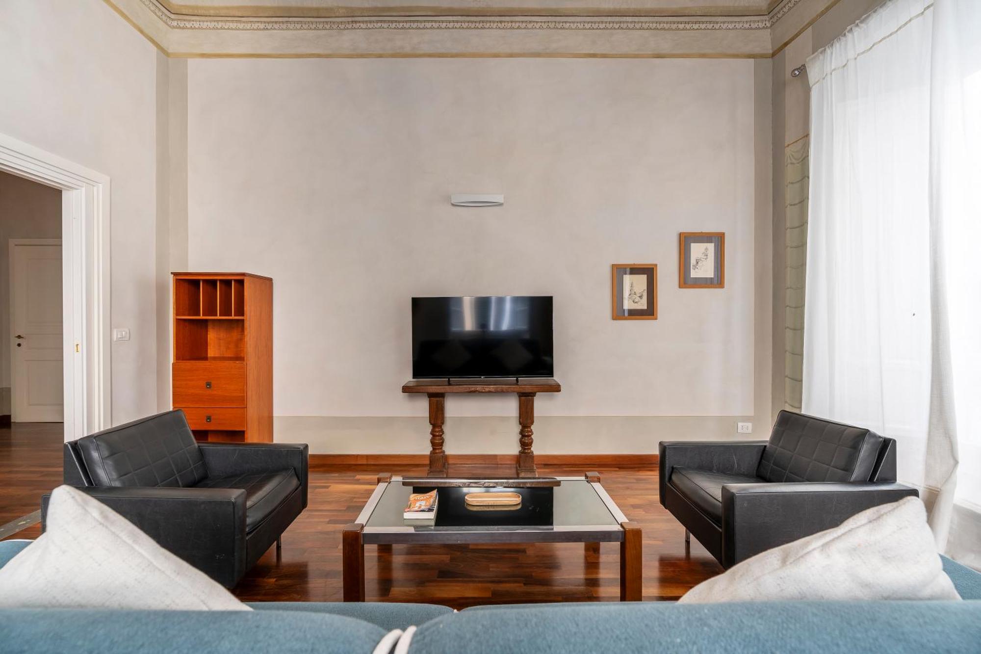 Palazzo Tornaquinci Apartment Florence