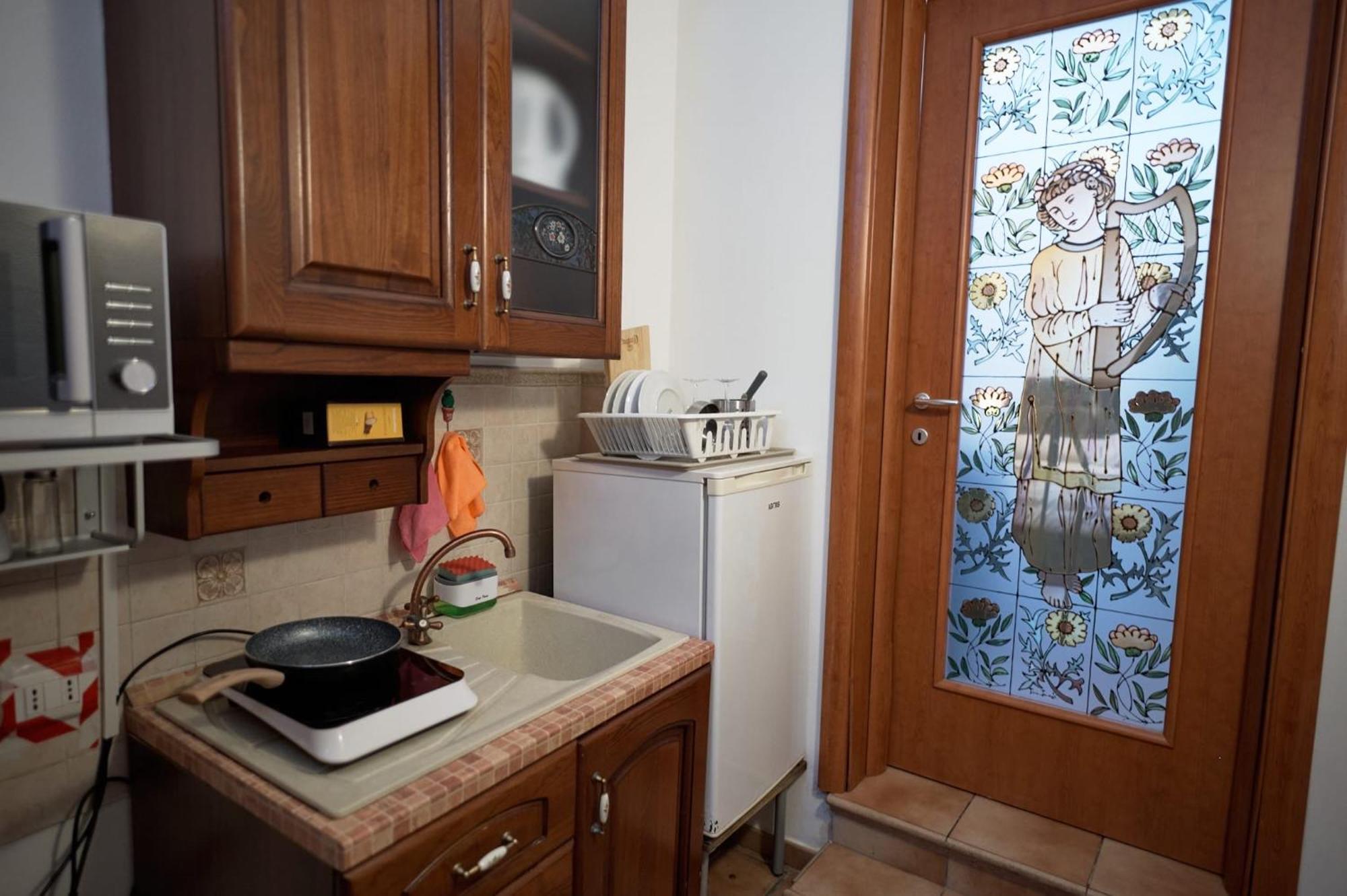 Mini Casa Con Terrazzo In Centro Apartment *