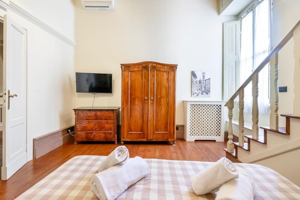 Rinascimento Giraldi -12 Ospiti 80 Mt Dal Duomo - Apartment Florence