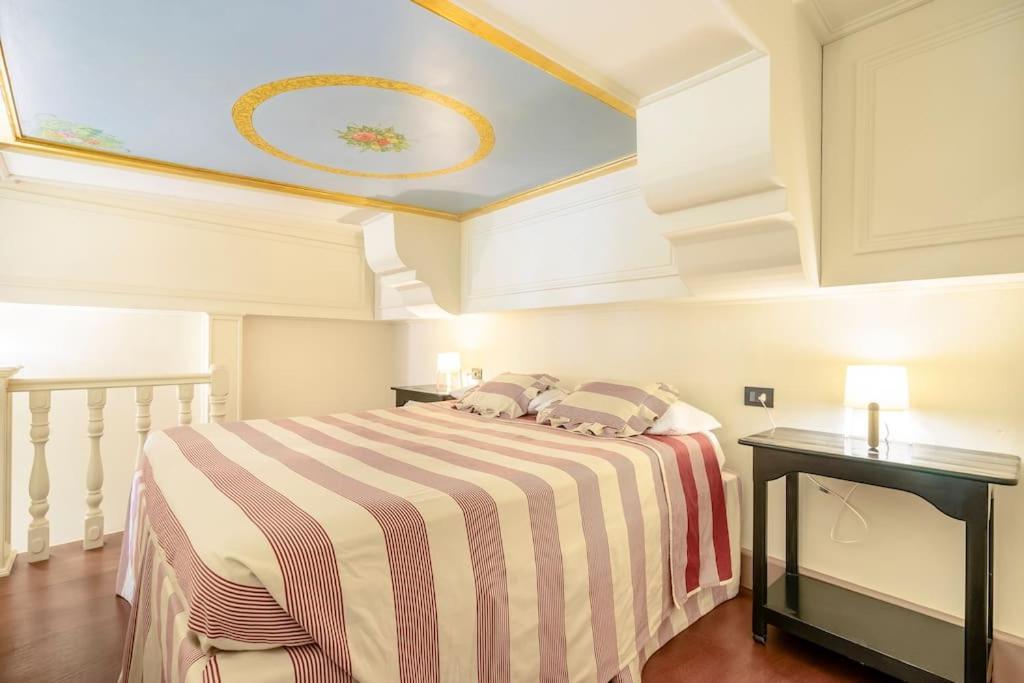 Rinascimento Giraldi -12 Ospiti 80 Mt Dal Duomo - *