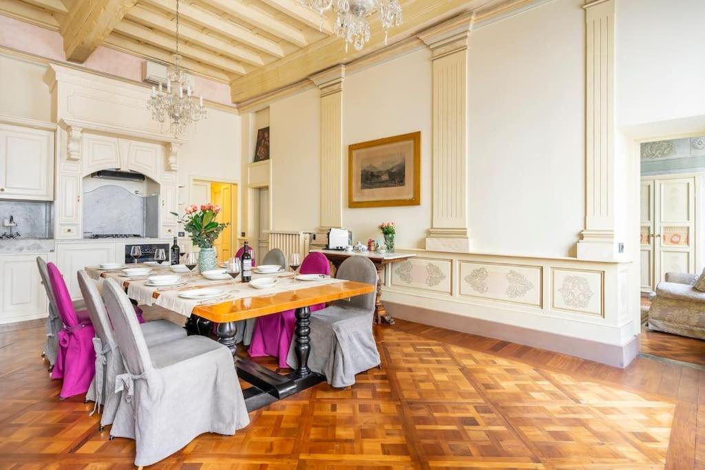 Rinascimento Giraldi -12 Ospiti 80 Mt Dal Duomo -