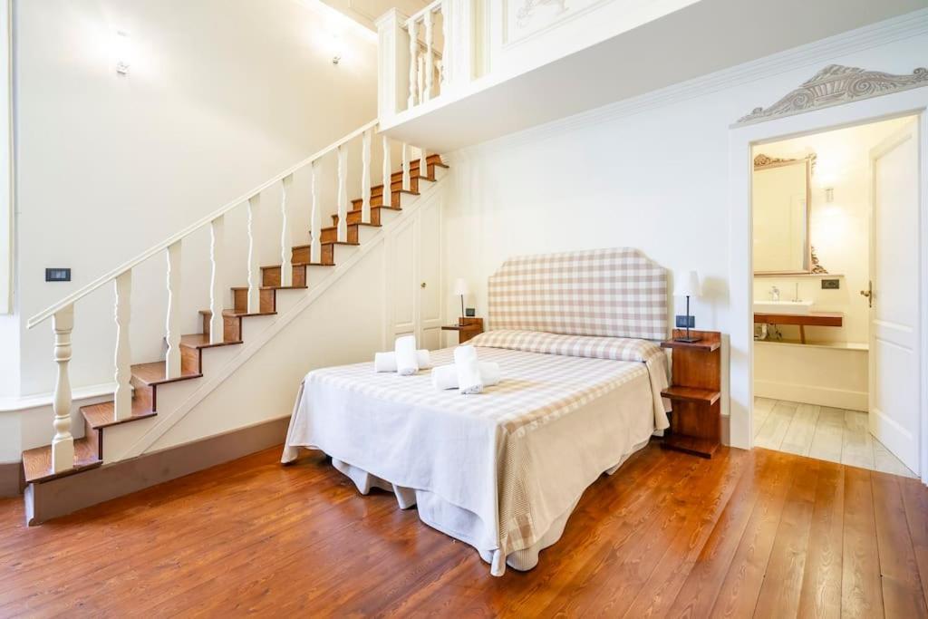 Rinascimento Giraldi -12 Ospiti 80 Mt Dal Duomo - Apartment Florence