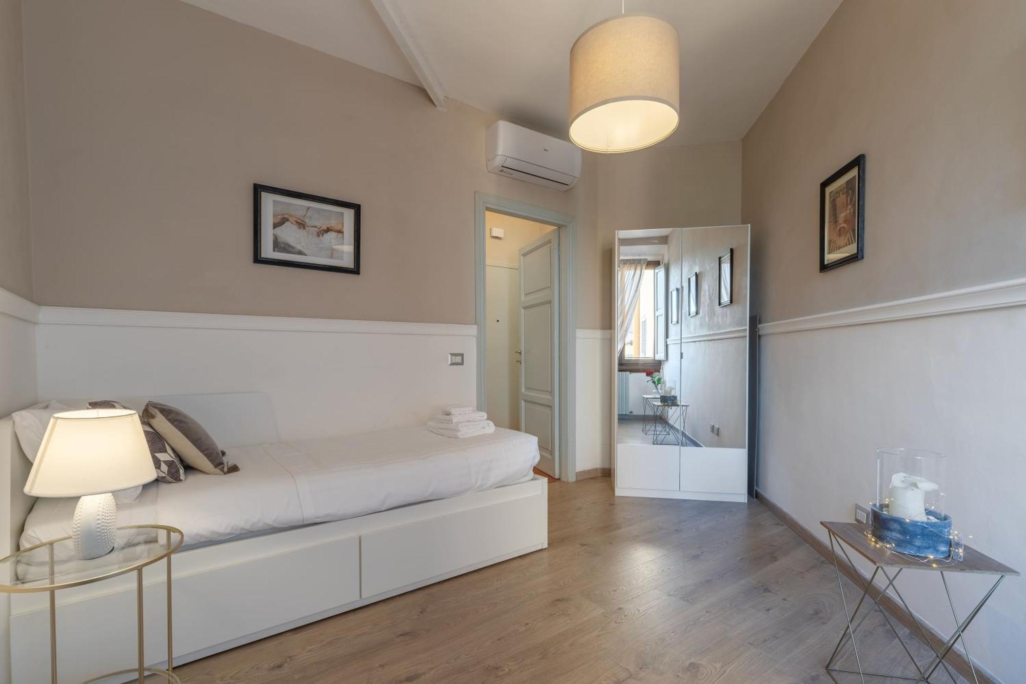 Charming Florence-hosted By Sweetstay Apartment Florence