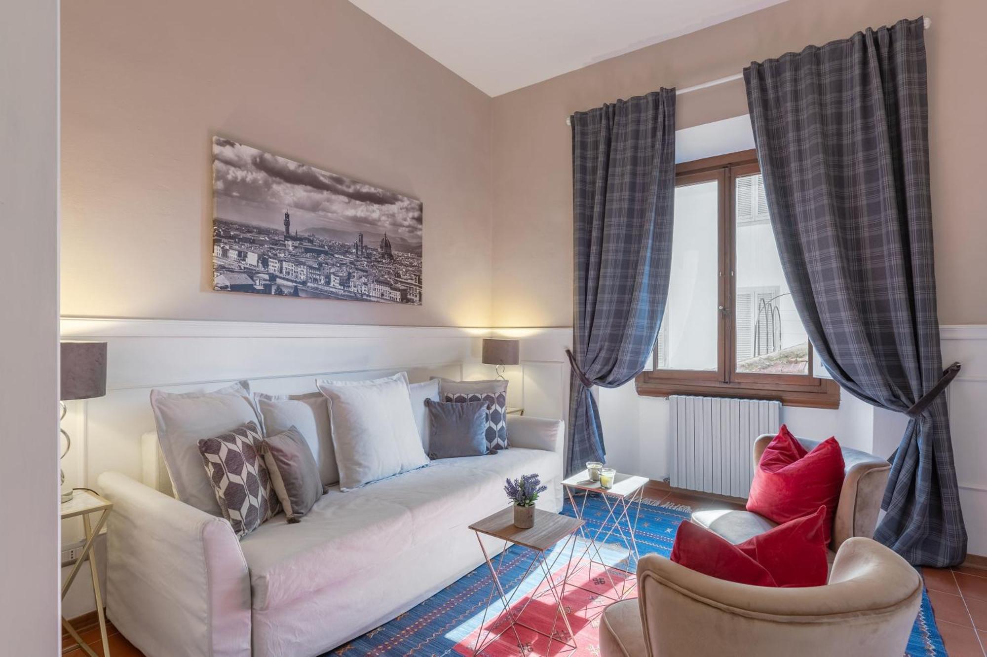 Apartment Charming Florence-hosted By Sweetstay *