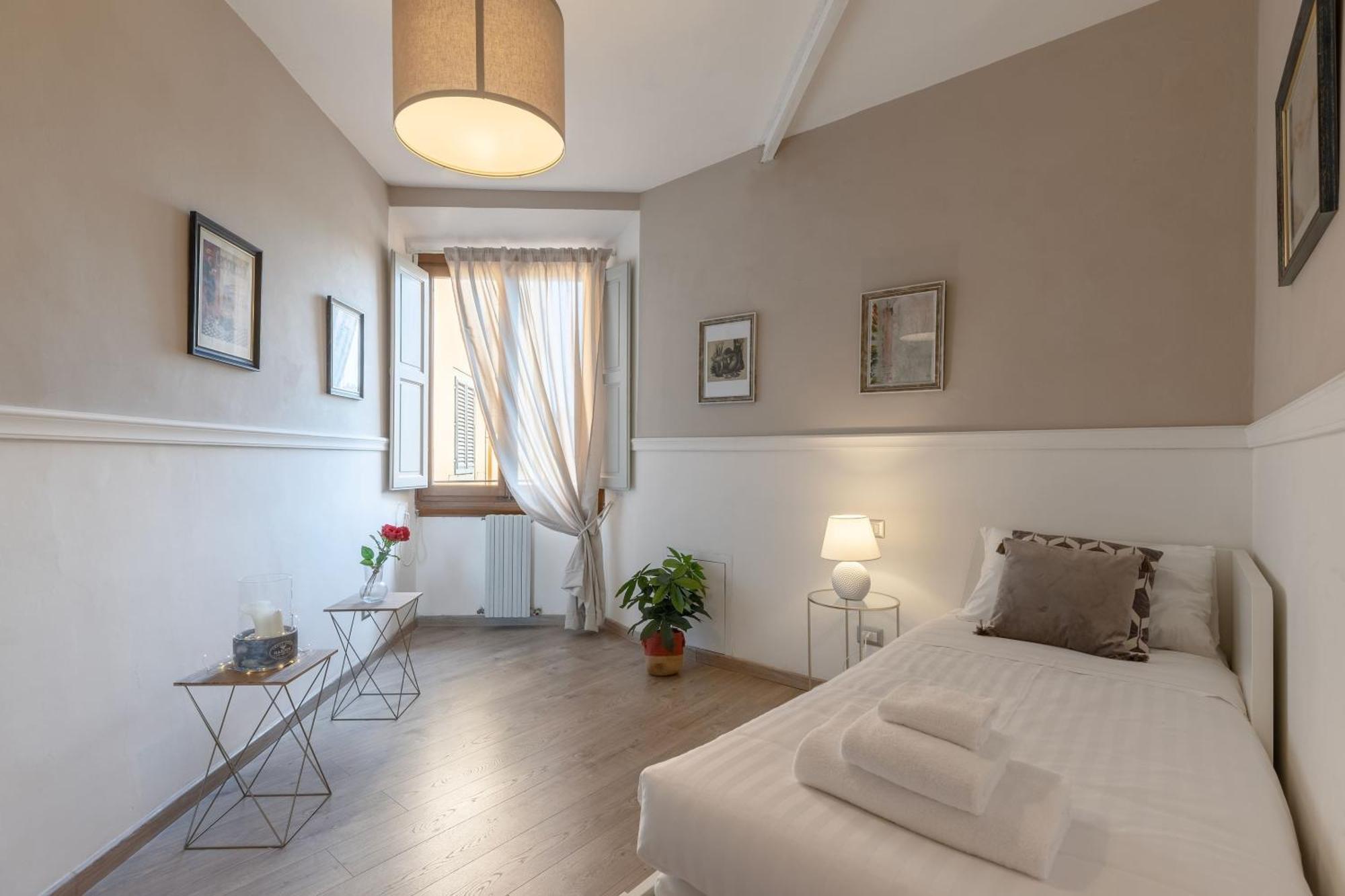 Charming Florence-hosted By Sweetstay Florence