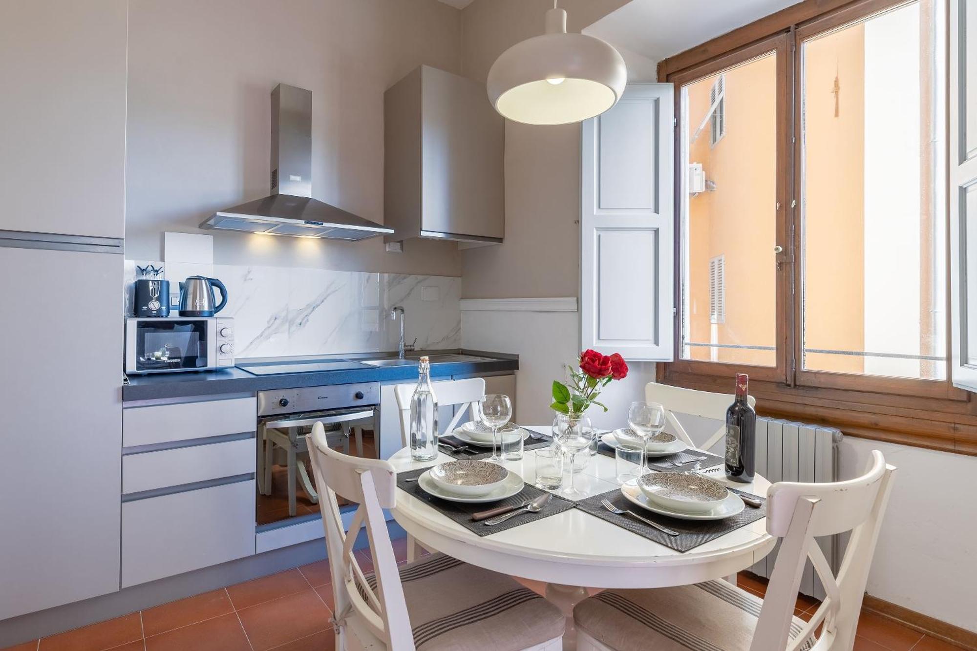 Charming Florence-hosted By Sweetstay Apartment