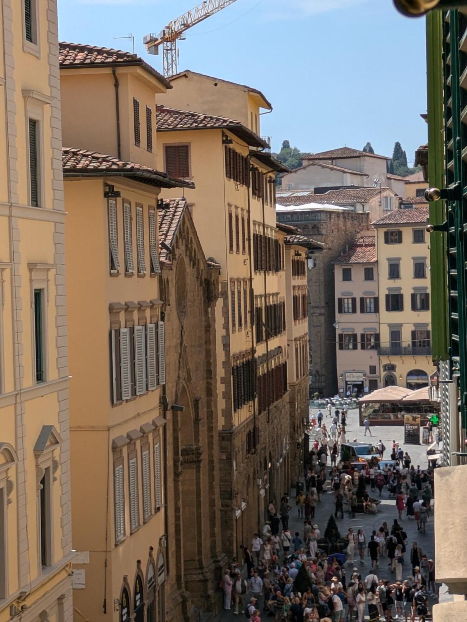 Flowers' Duomo, Central And Spacious Apartment Florence