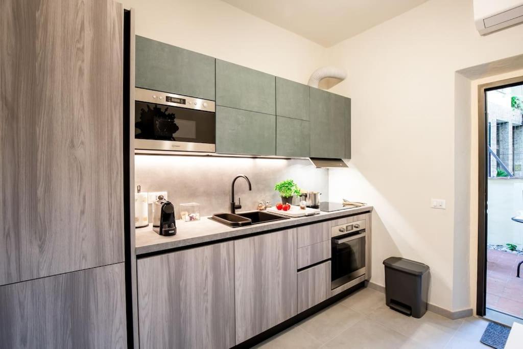 55 Apartment *