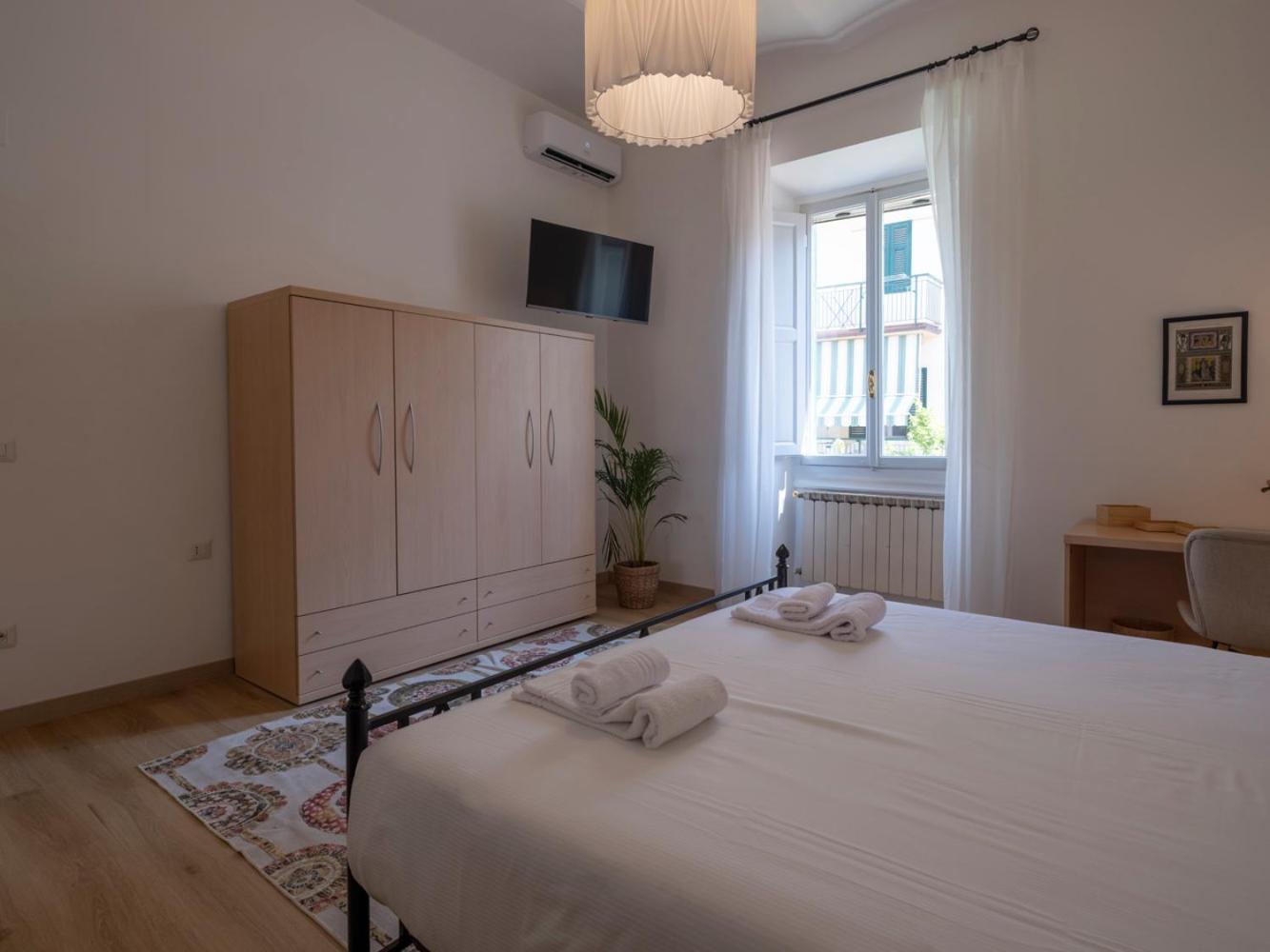 Apartment Tuscan Tempo 2 Double Bedrooms A Stone's Throw From The Center Florence