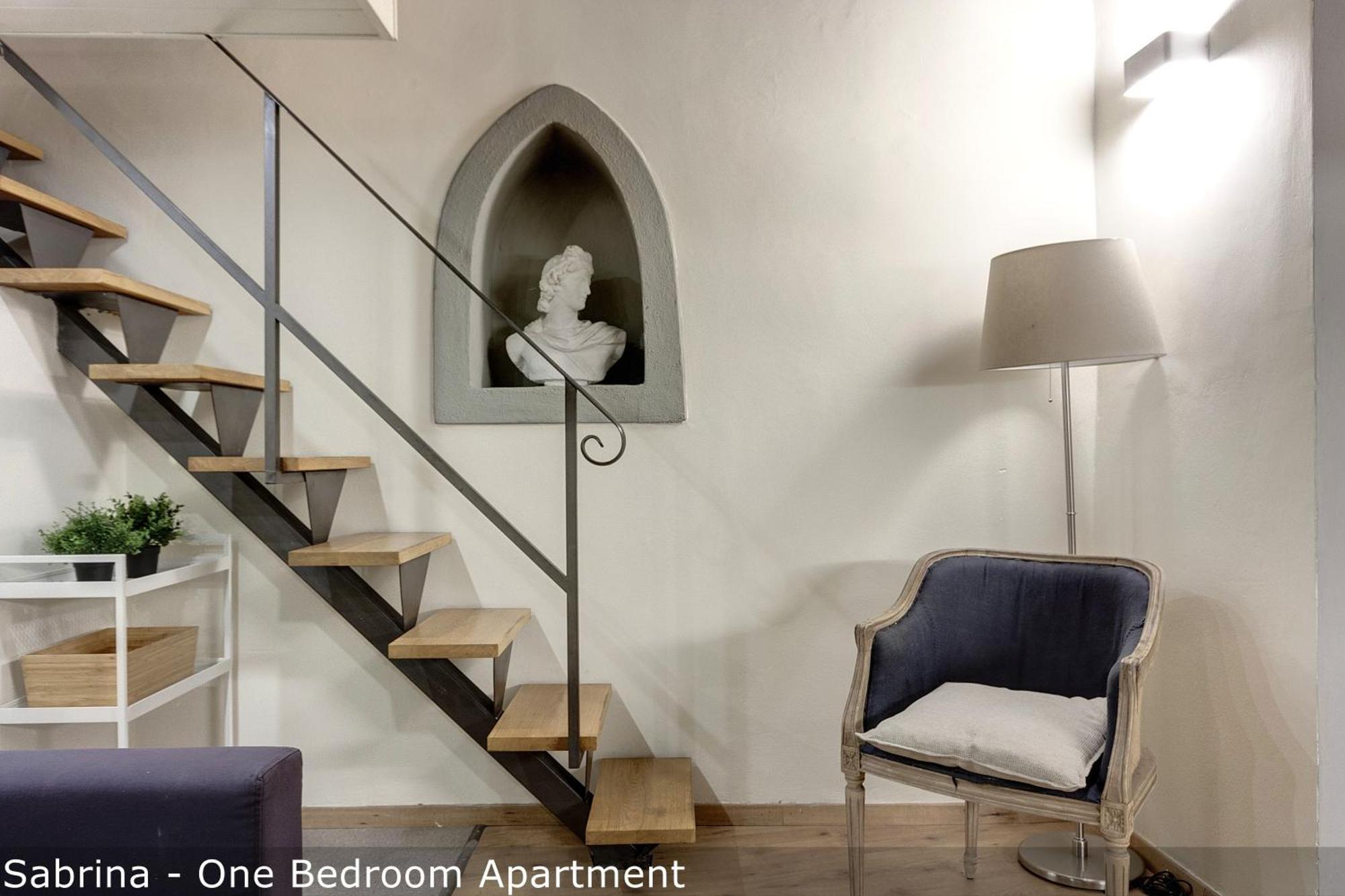 Apartment Charlie's By Mamo Florence