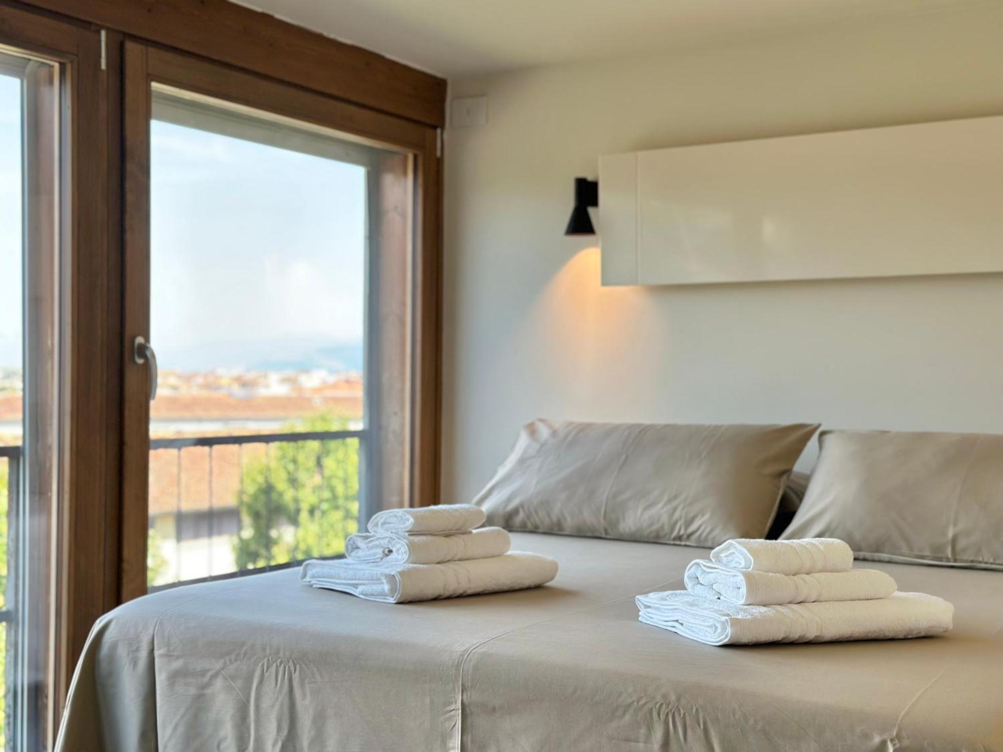 Il Quadro Sull'arno Apartment *