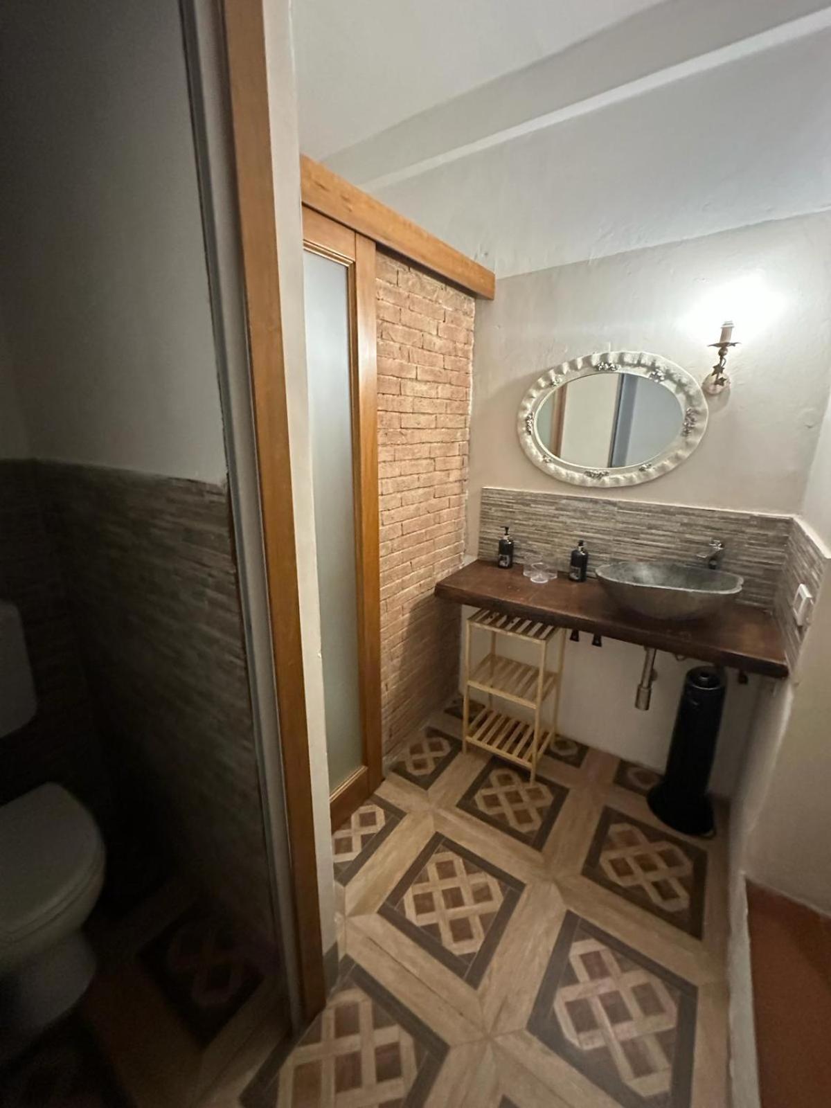 Antiche Mura 36 * Florence