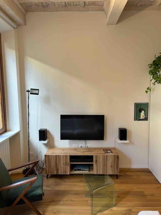Domus Lucrezia Apartment Florence