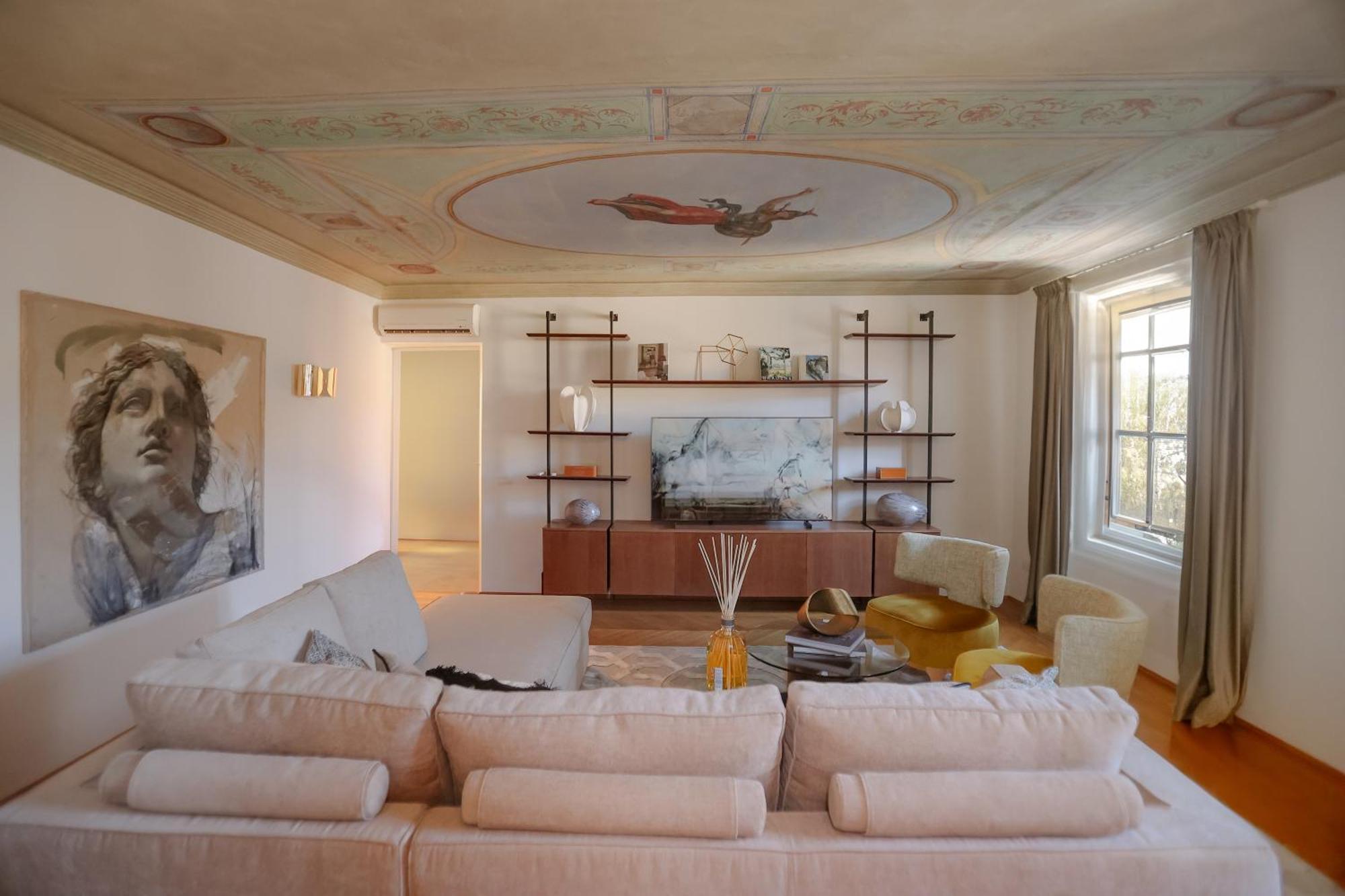 Ponte Vecchio - Partenope Luxury Apartment *
