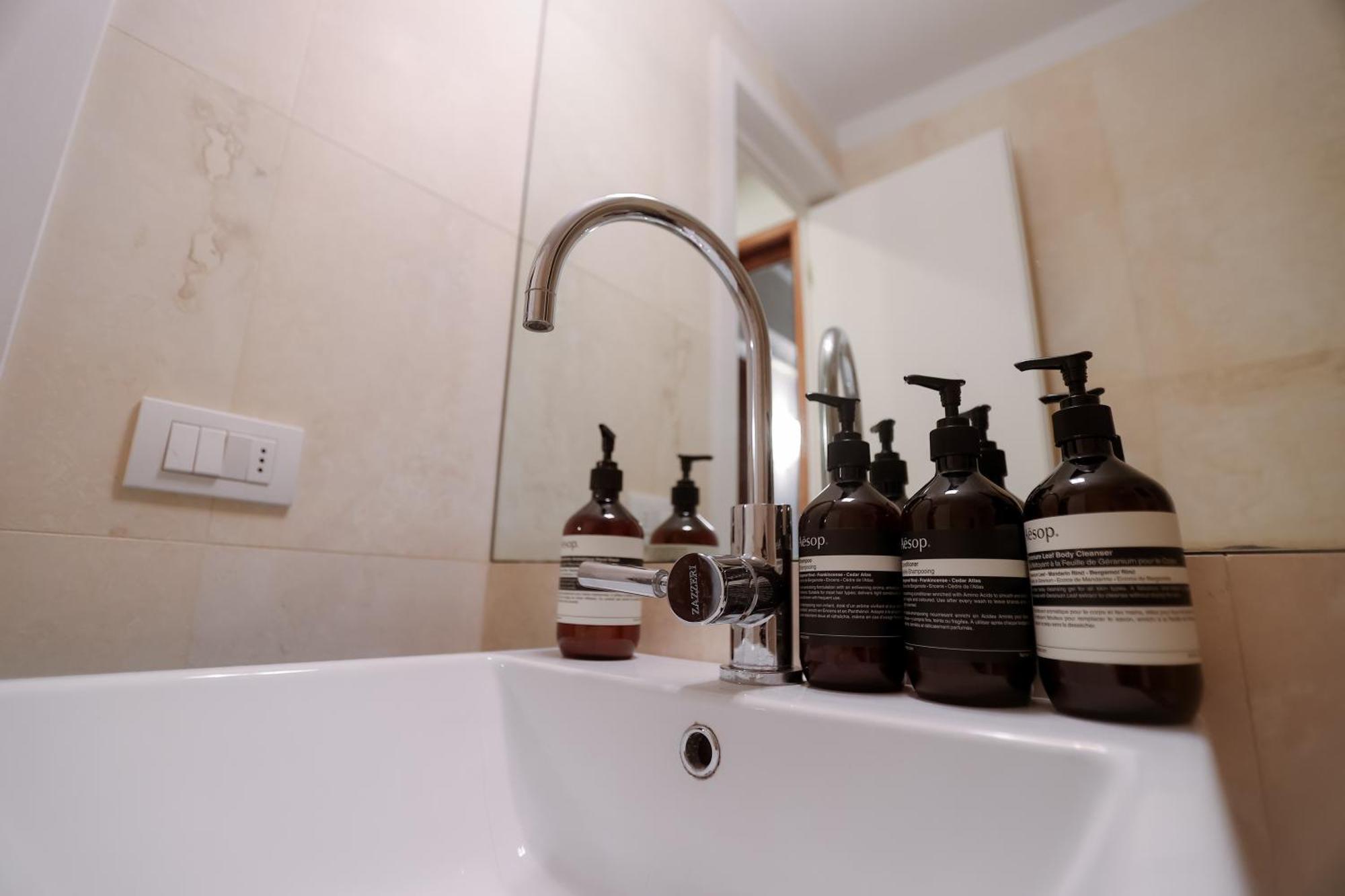 Apartment Ponte Vecchio - Partenope Luxury Florence