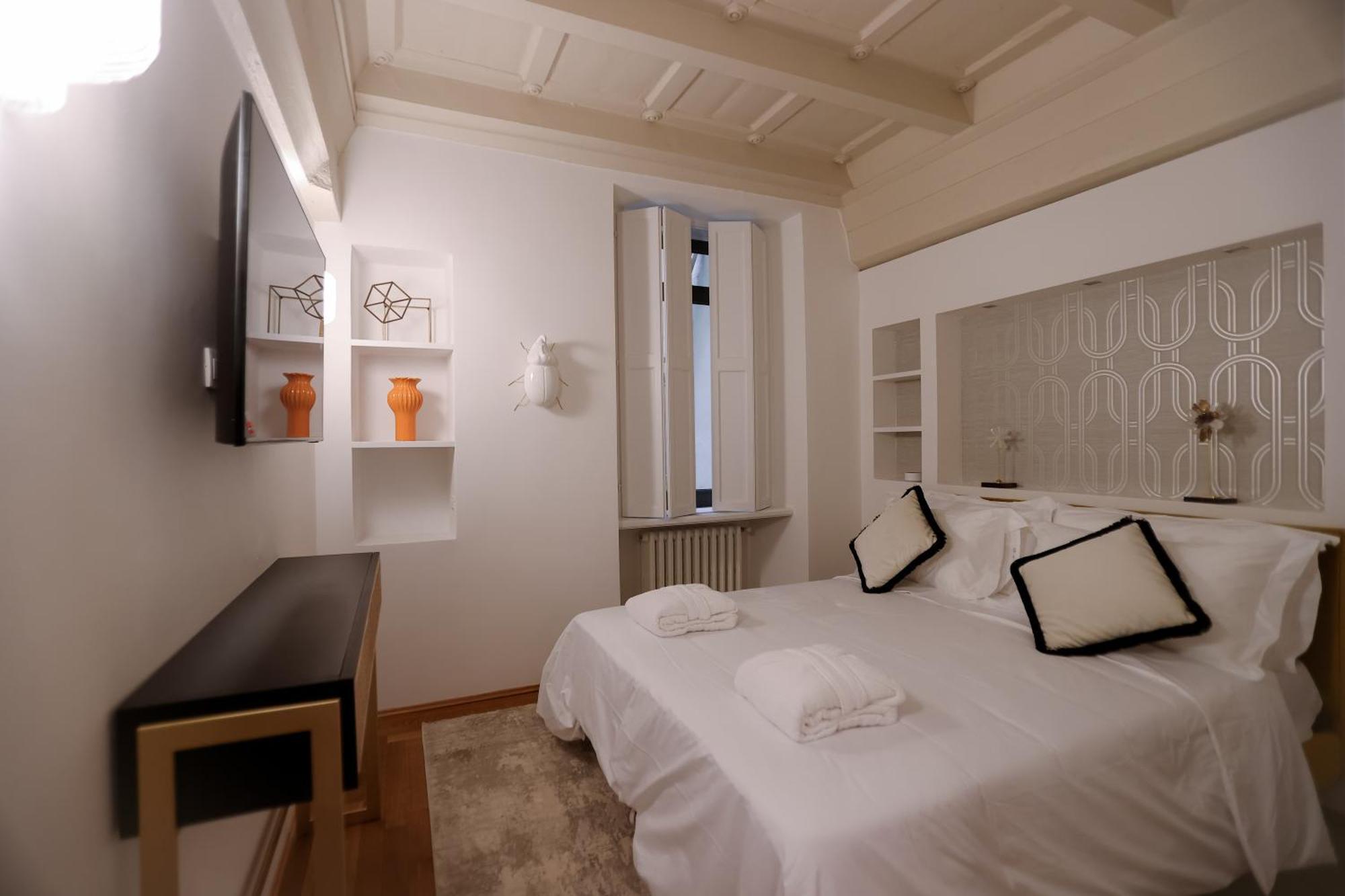 Ponte Vecchio - Partenope Luxury * Florence