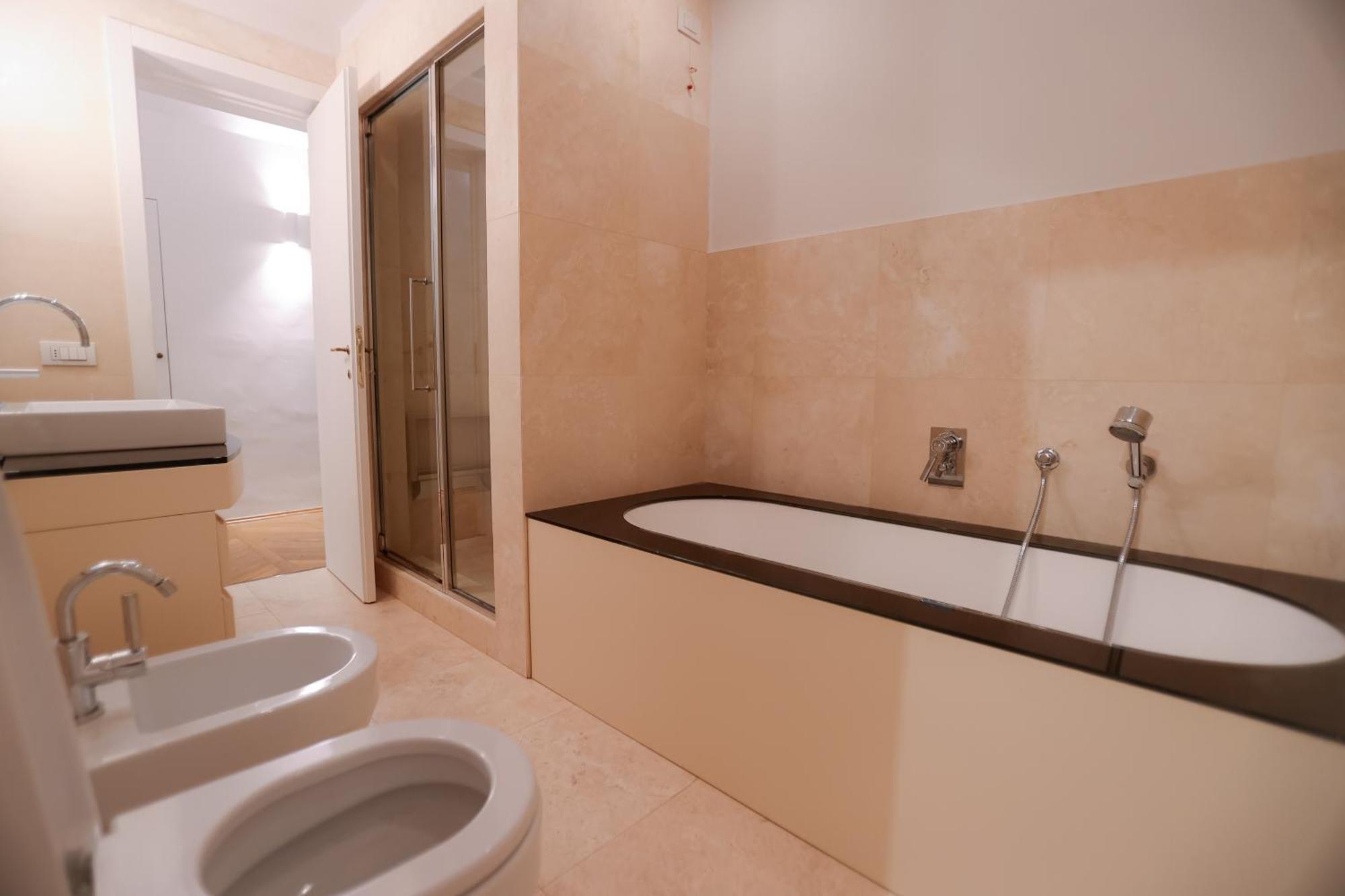 Ponte Vecchio - Partenope Luxury Apartment *