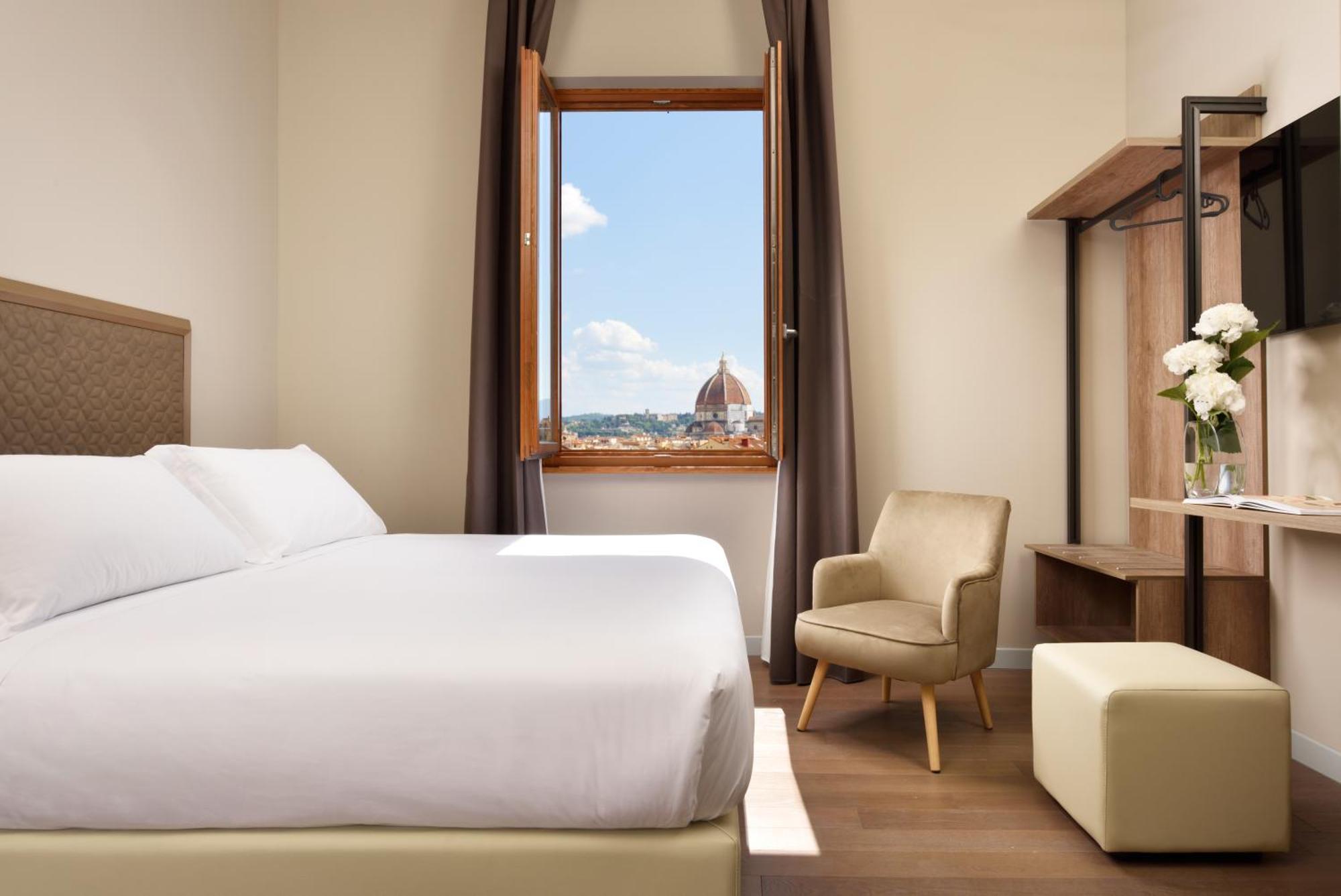 Hotel Essence 3*