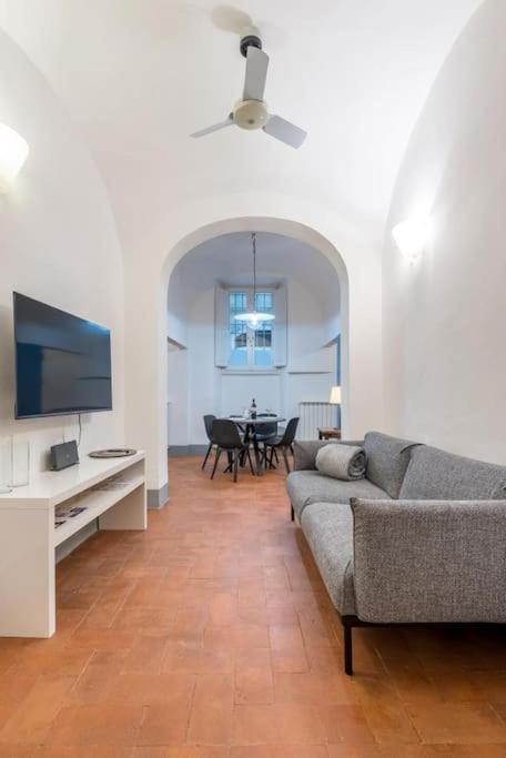 La Casa Di Ugo *