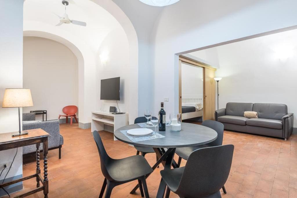 La Casa Di Ugo