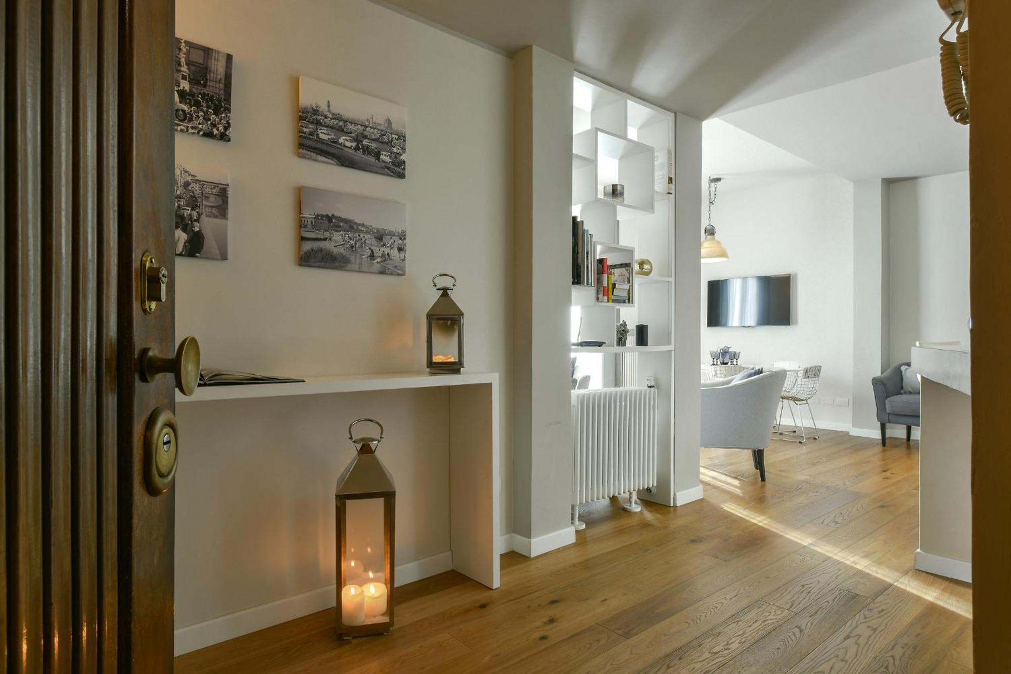 - Ponte Vecchio Guelfo Apartment Florence
