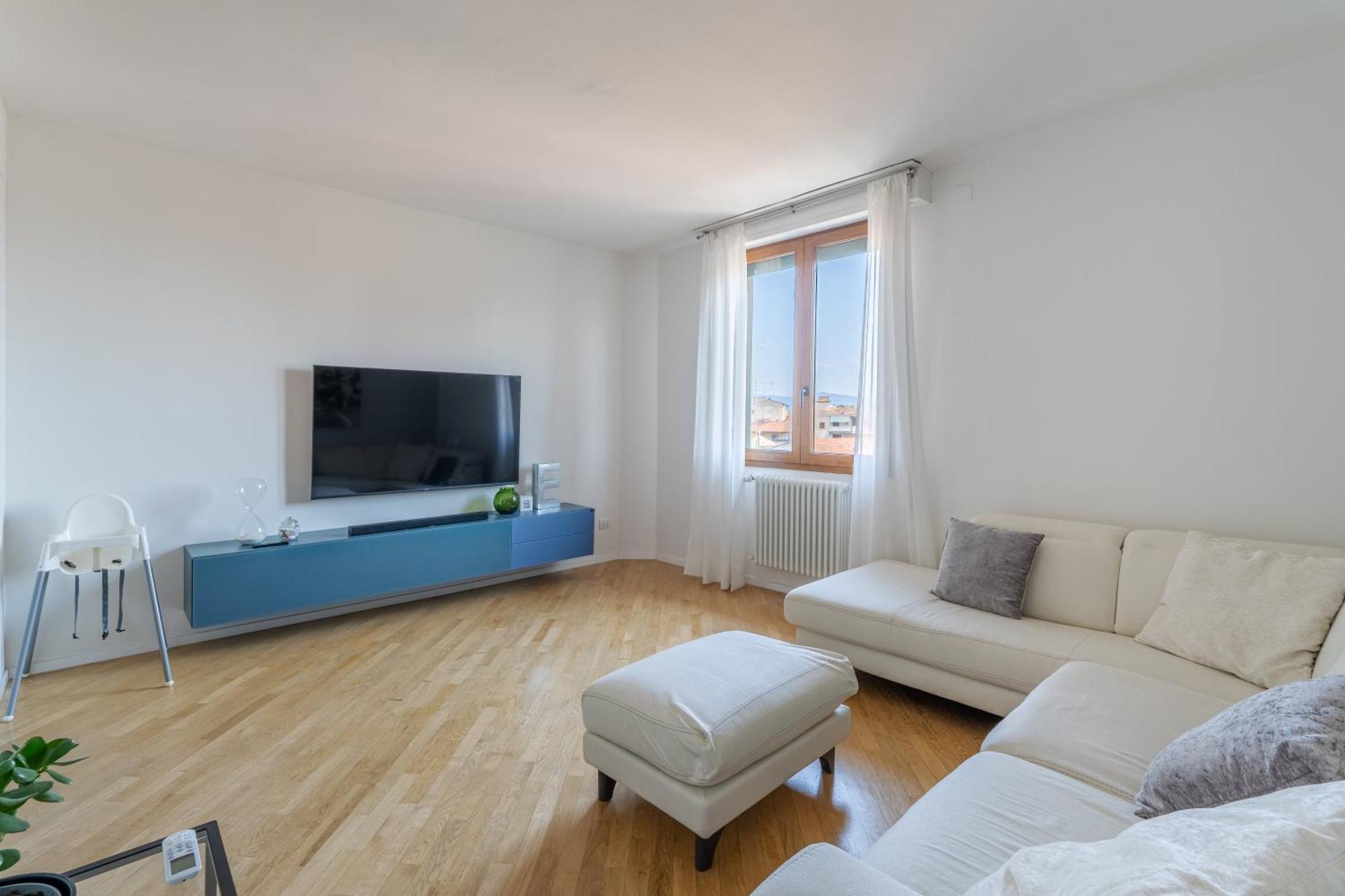 Appartement Moderno Quadrilocale, Ultimo Piano *