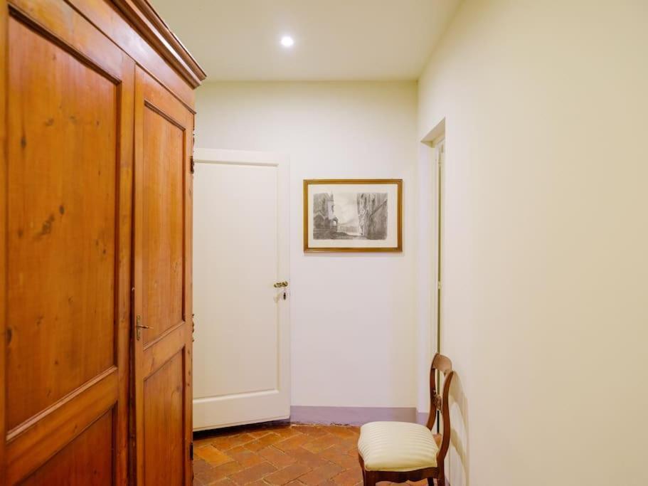 Residenza Ardengo - Renaissance Palace Near Duomo Apartment