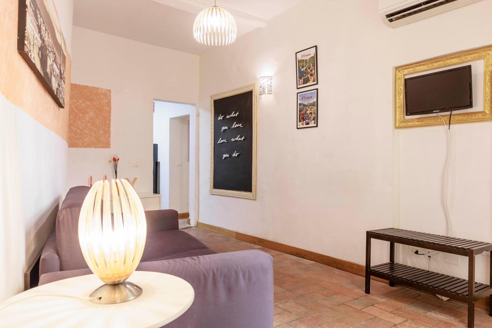 Cozy House In Pepi Street Apartment *