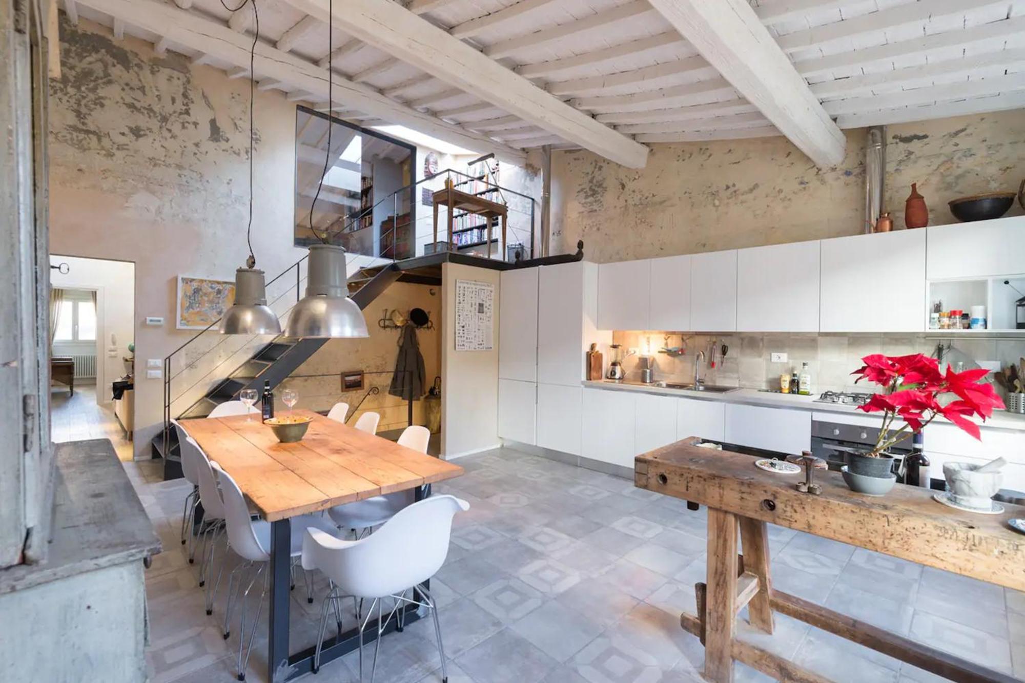 Appartement Unique 100 Sqm Design Flat In Oltrarno