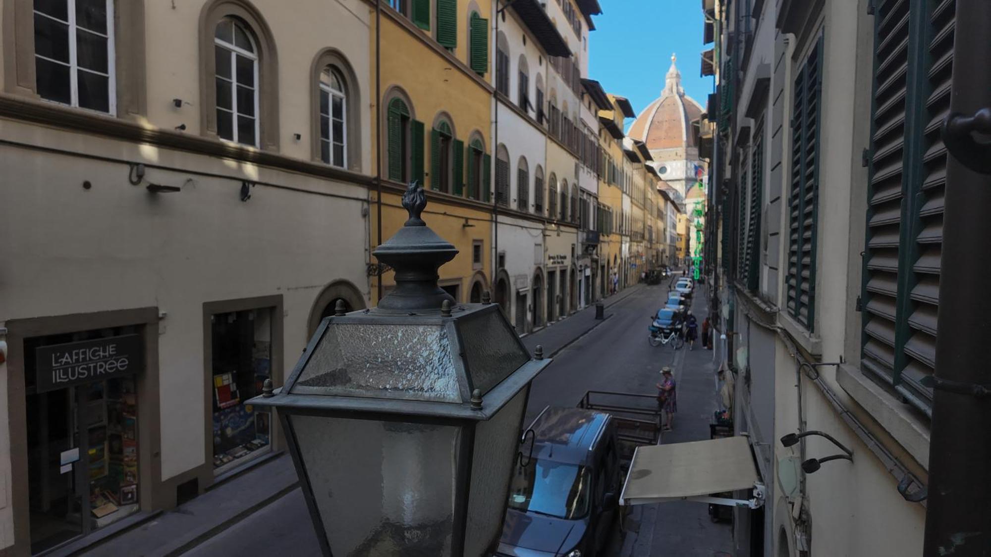 Classic 2 Steps From The Duomo Apartment Florence