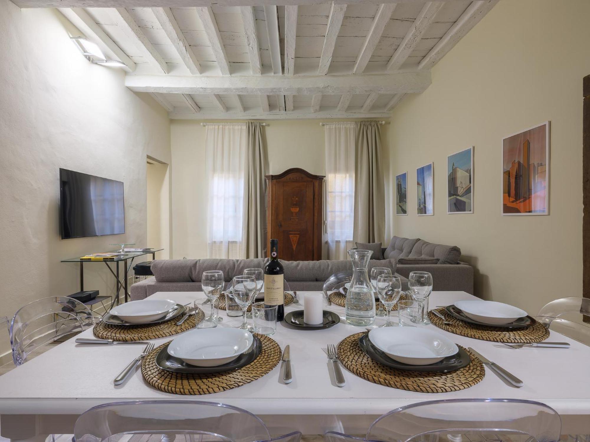 Beautiful Flat In Oltrarno Apartment *
