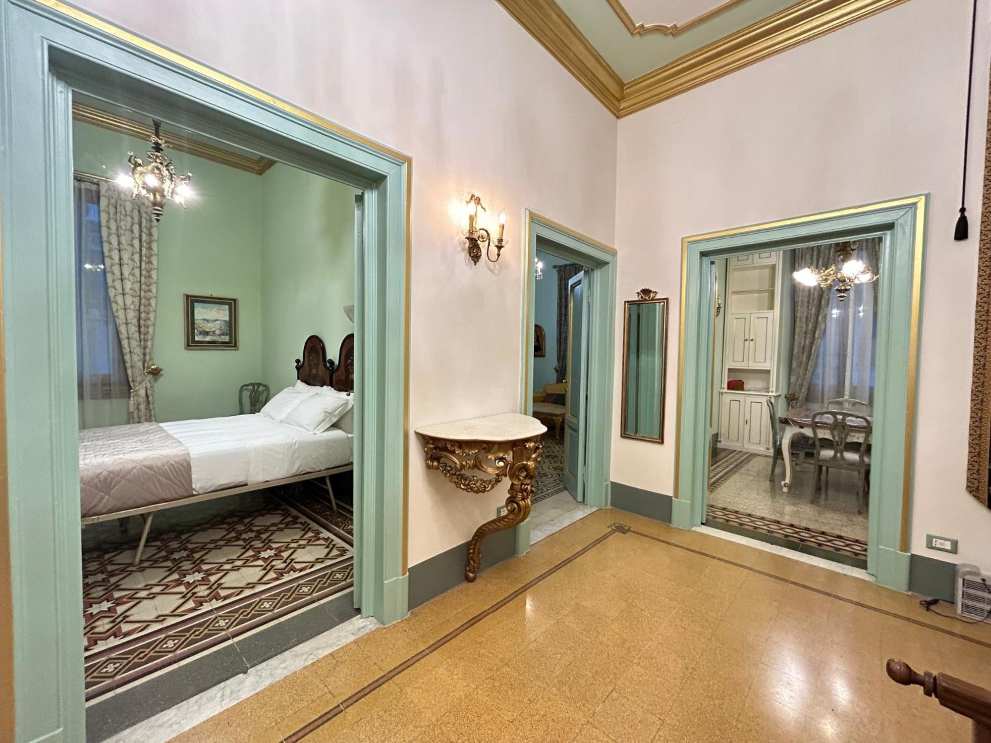 Apartment Florentine Penthouse By Florencehospitality Com