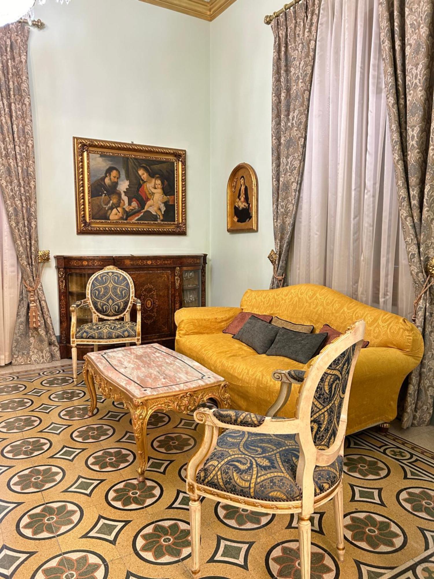Apartment Florentine Penthouse By Florencehospitality Com Florence