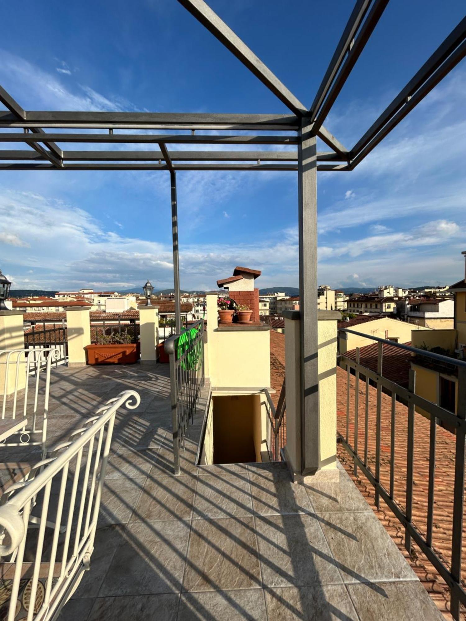 Florentine Penthouse By Florencehospitality Com Apartment *
