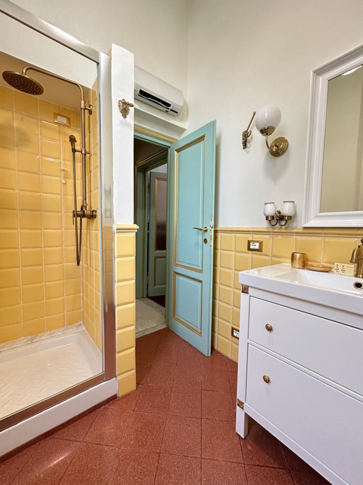 Florentine Penthouse By Florencehospitality Com Apartment Florence
