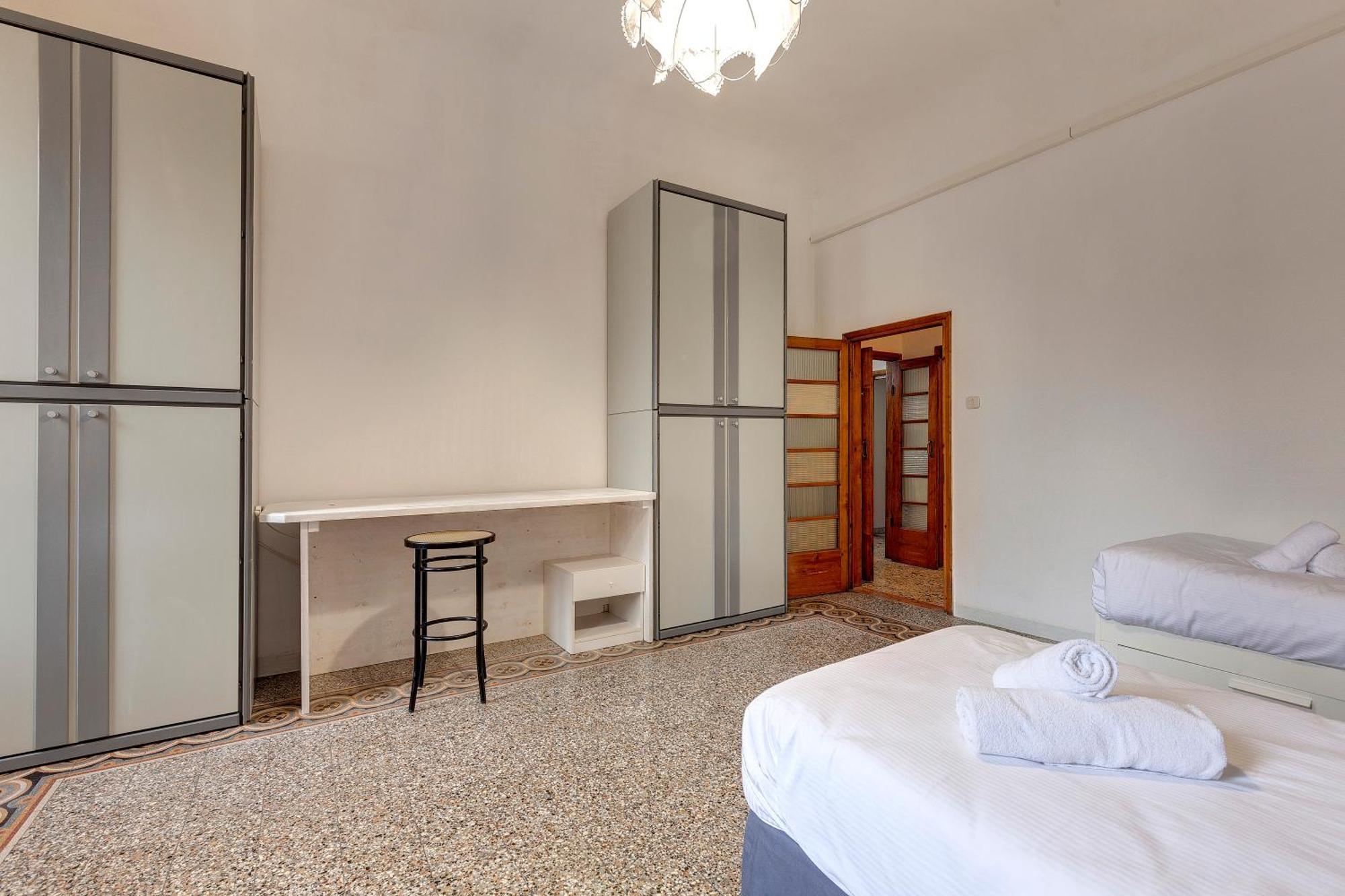 Apartment Faenza 64 *