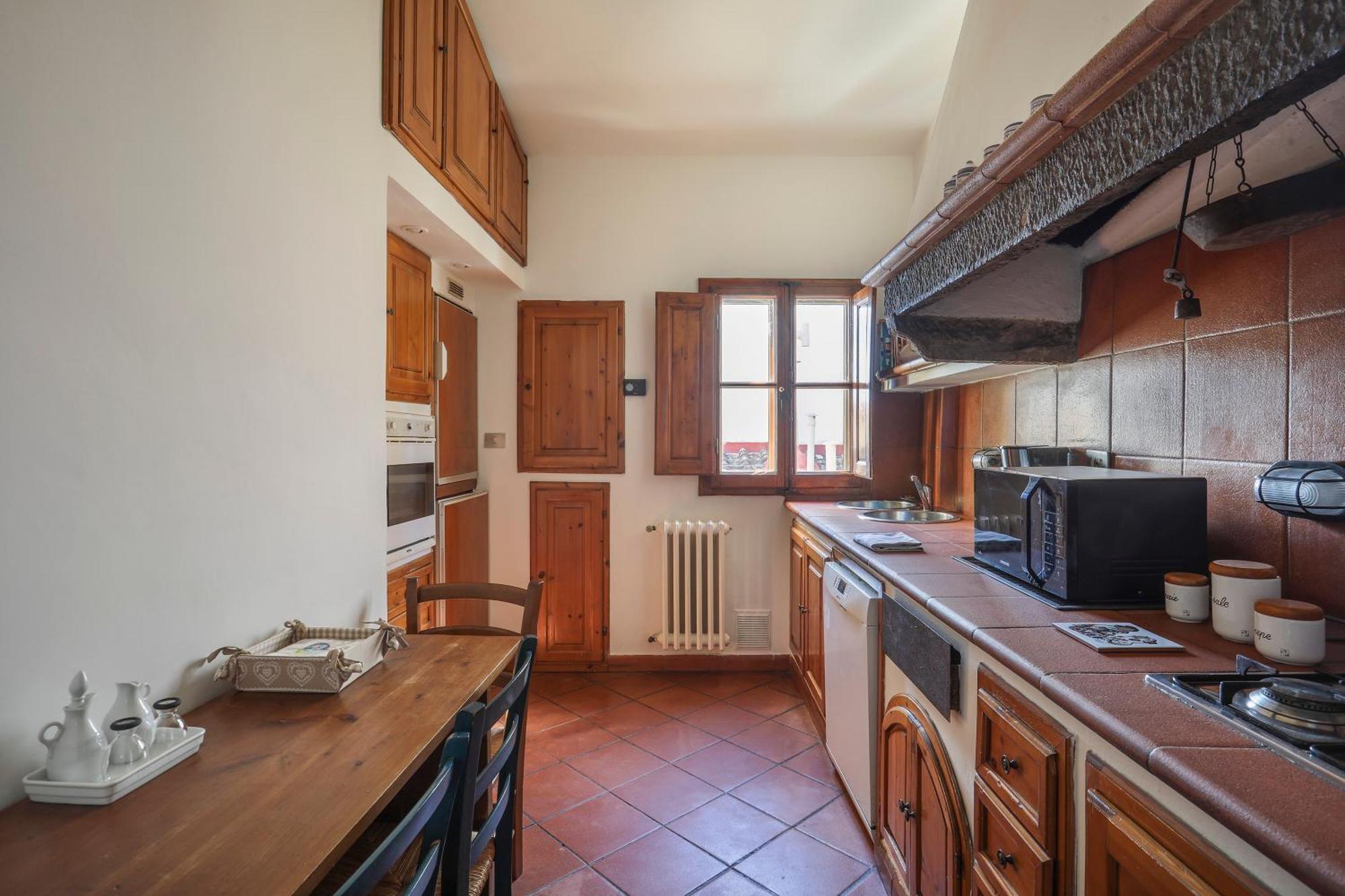 Bright Last-floor With Terrace *
