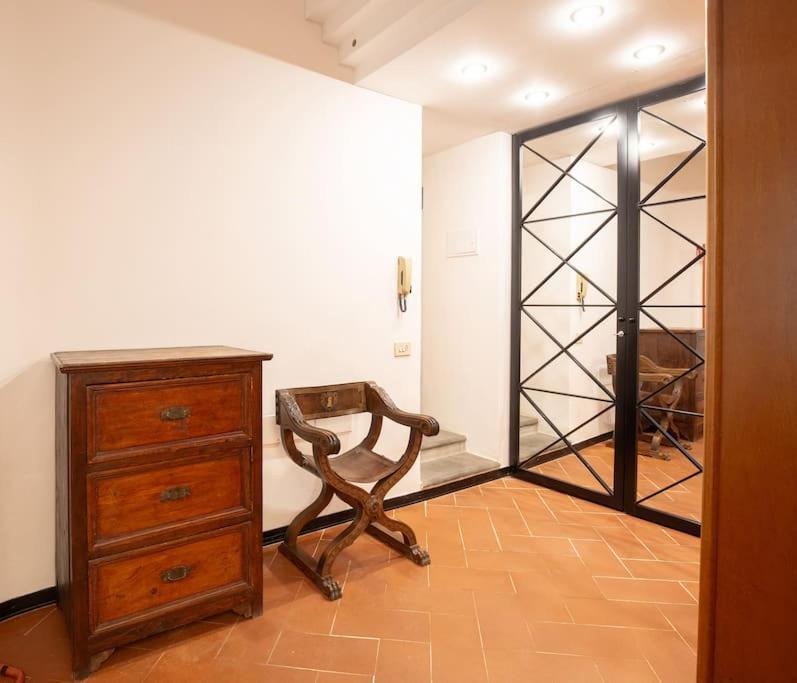 Benci In Appartement