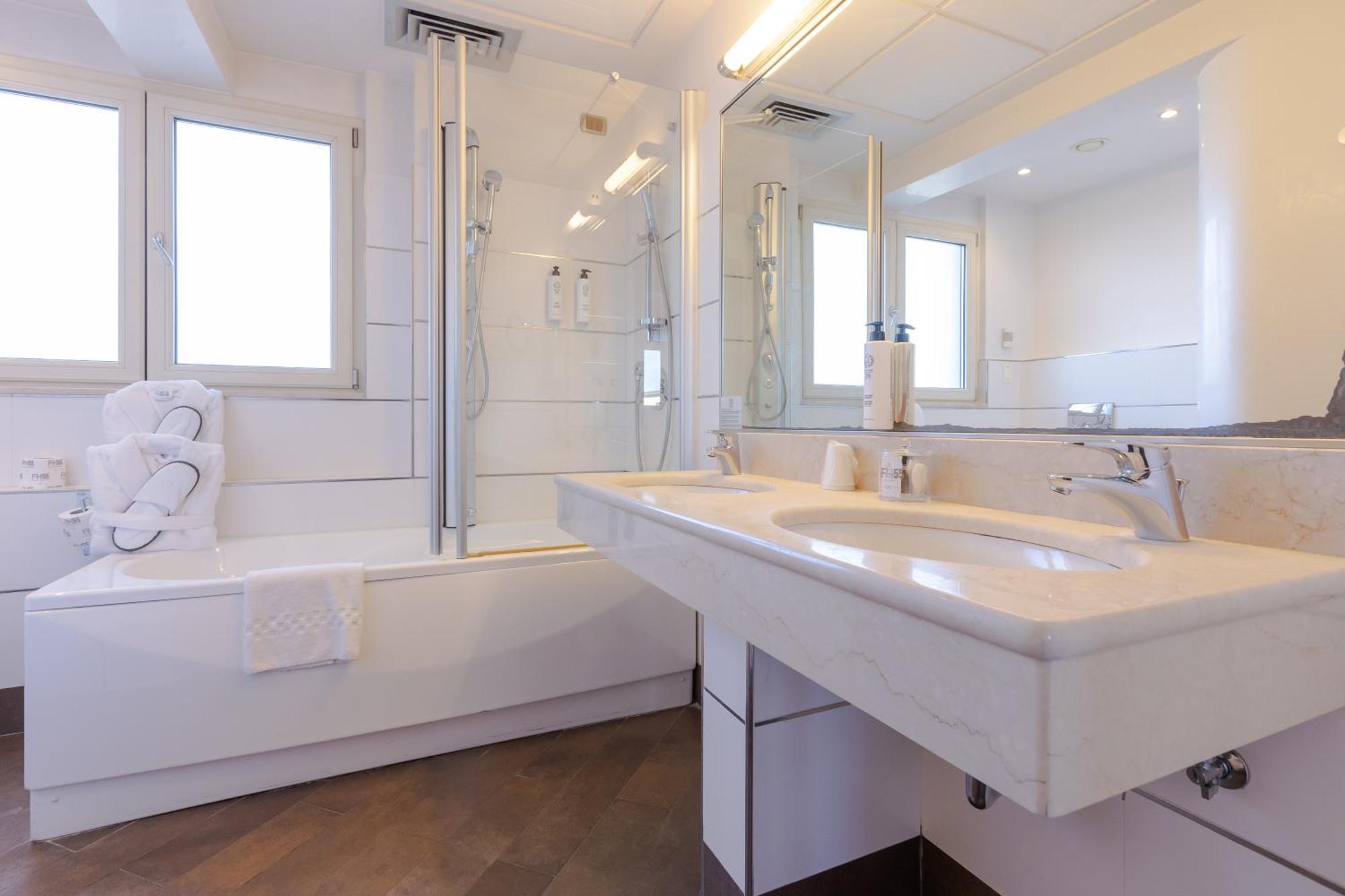 Fh55 Med Executive Florence
